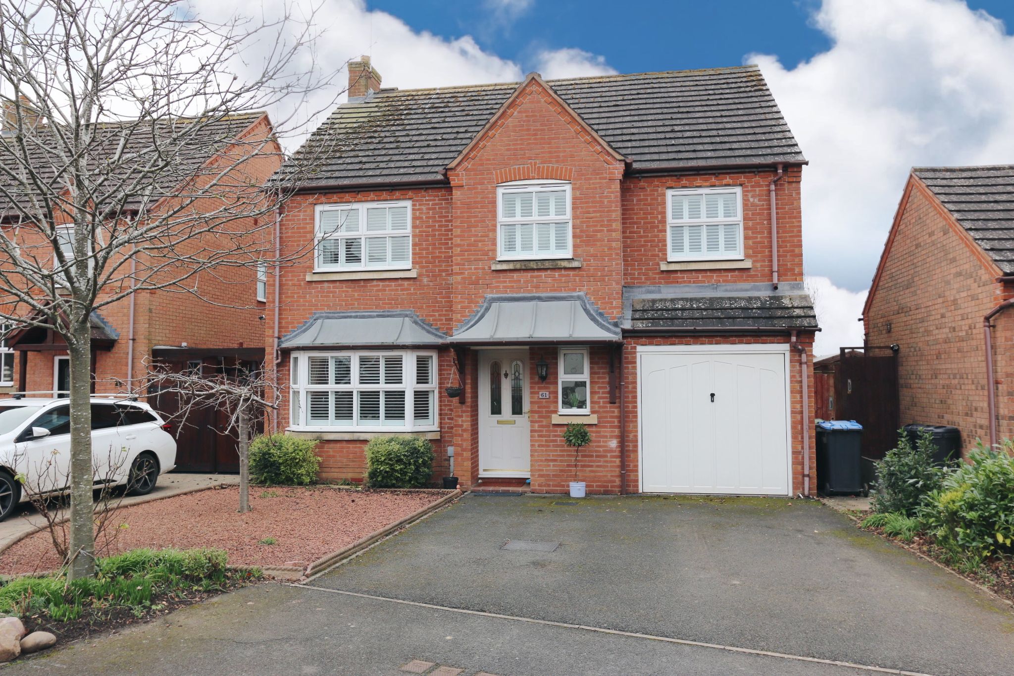 4 bedroom detached house Sold in Bidford-on-avon, Alcester - Photograph 1