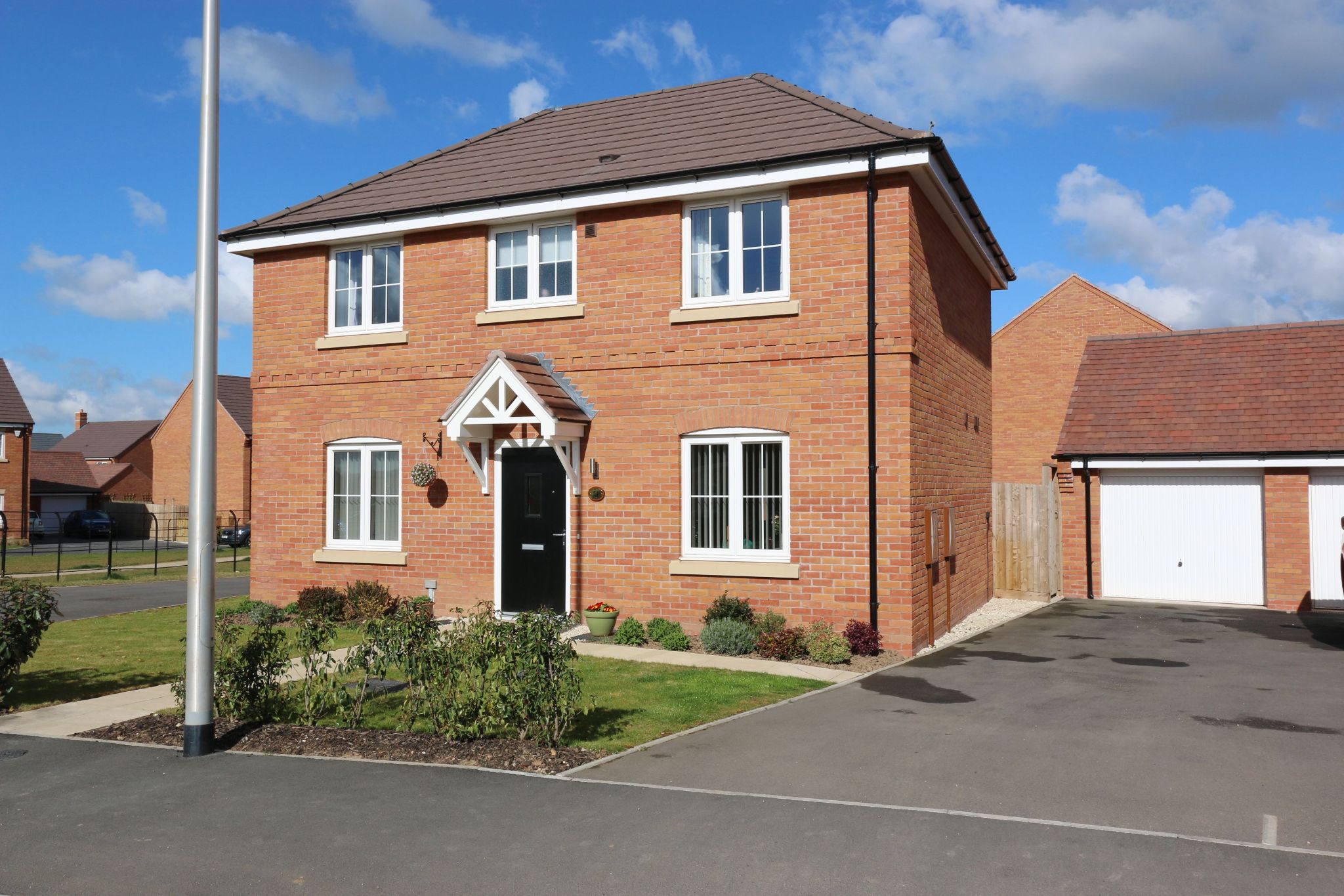 3 bedroom detached house Sold in Bidford On Avon, Alcester - Photograph 19
