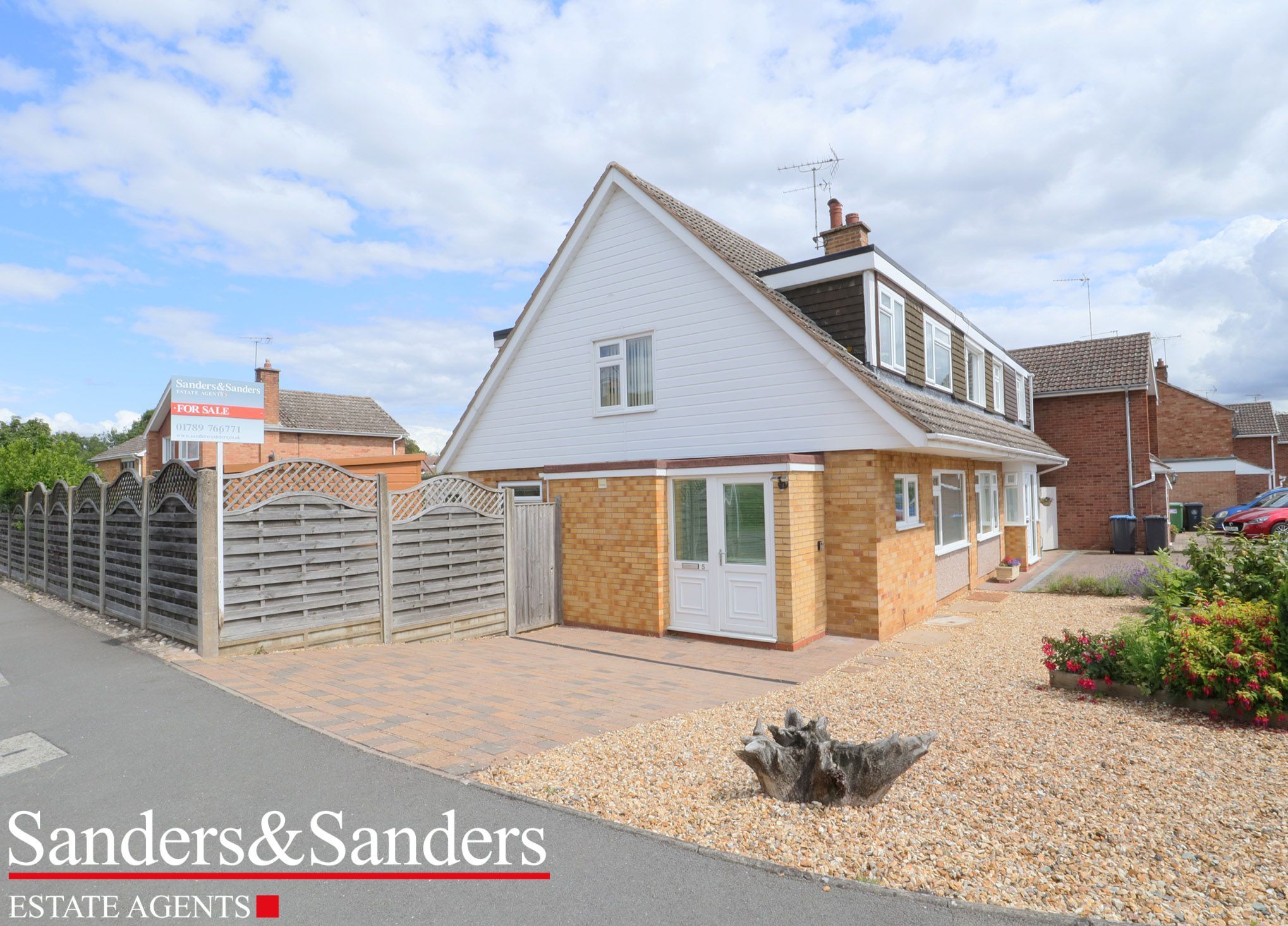 3 bedroom semi-detached house Sold Alcester - Photograph 1