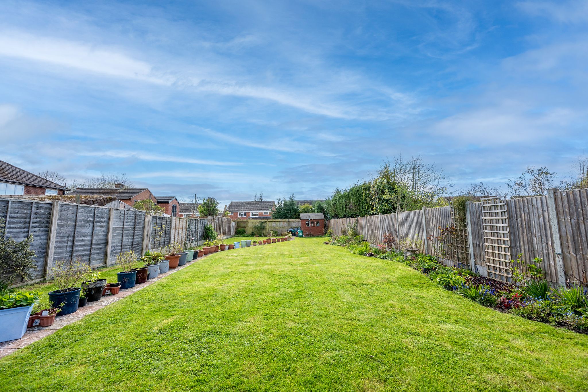 4 bedroom semi-detached house For Sale Alcester - Property photograph