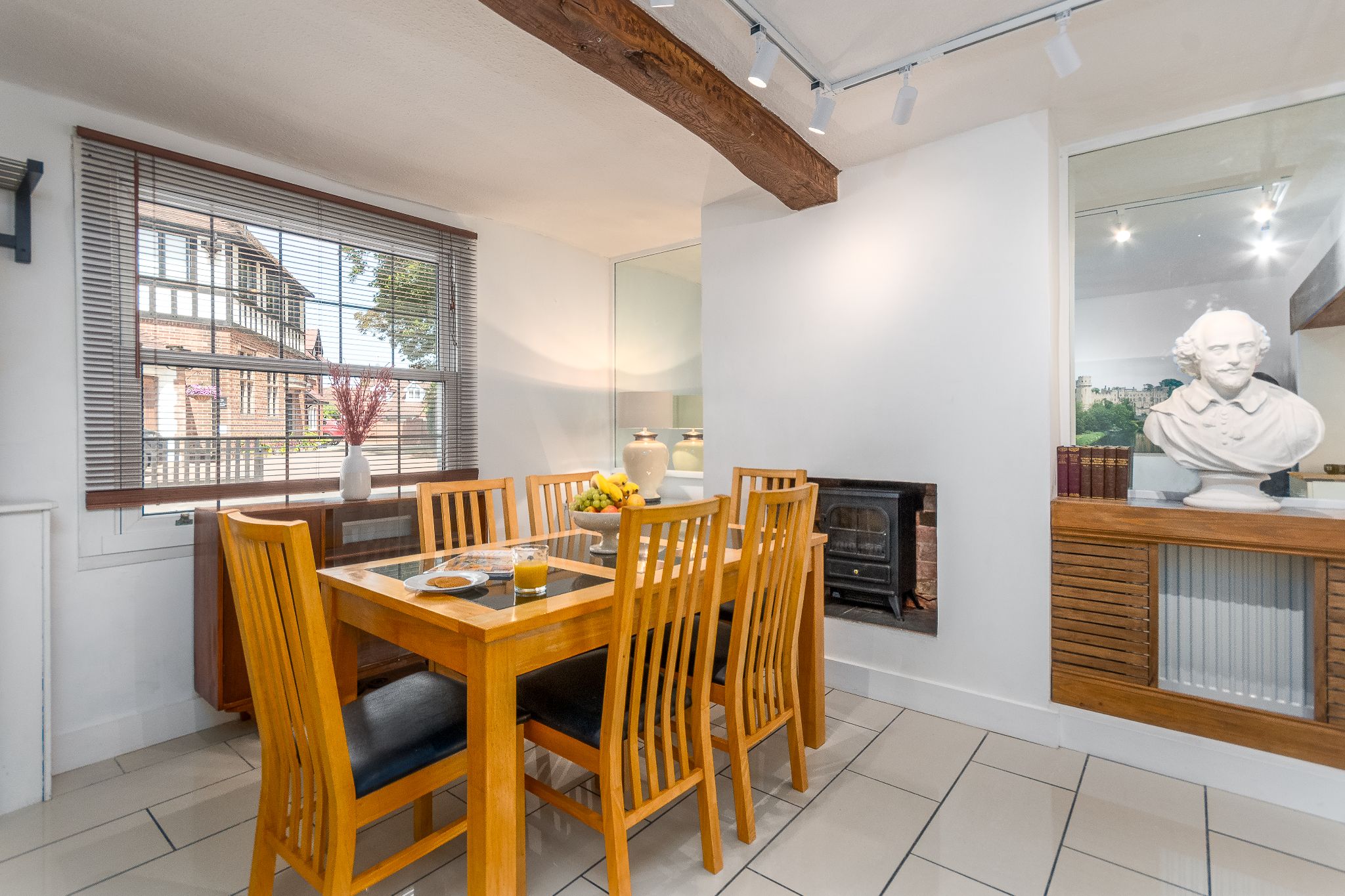 3 bedroom cottage house To Let in Alcester - photograph 6