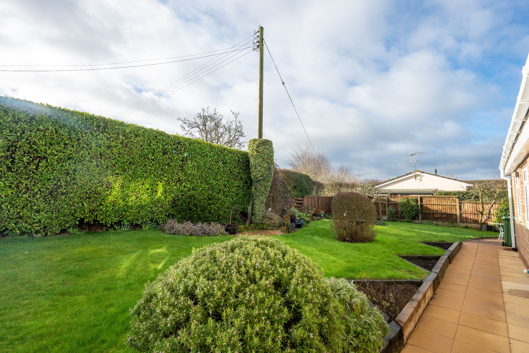 3 bedroom detached house For Sale in Inkberrow, Worcester - Property photograph