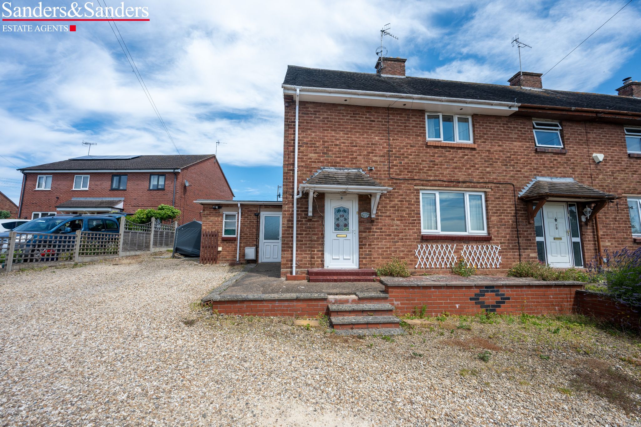 3 bedroom end terraced house For Sale in Bidford-on-avon, Alcester - Photograph 1