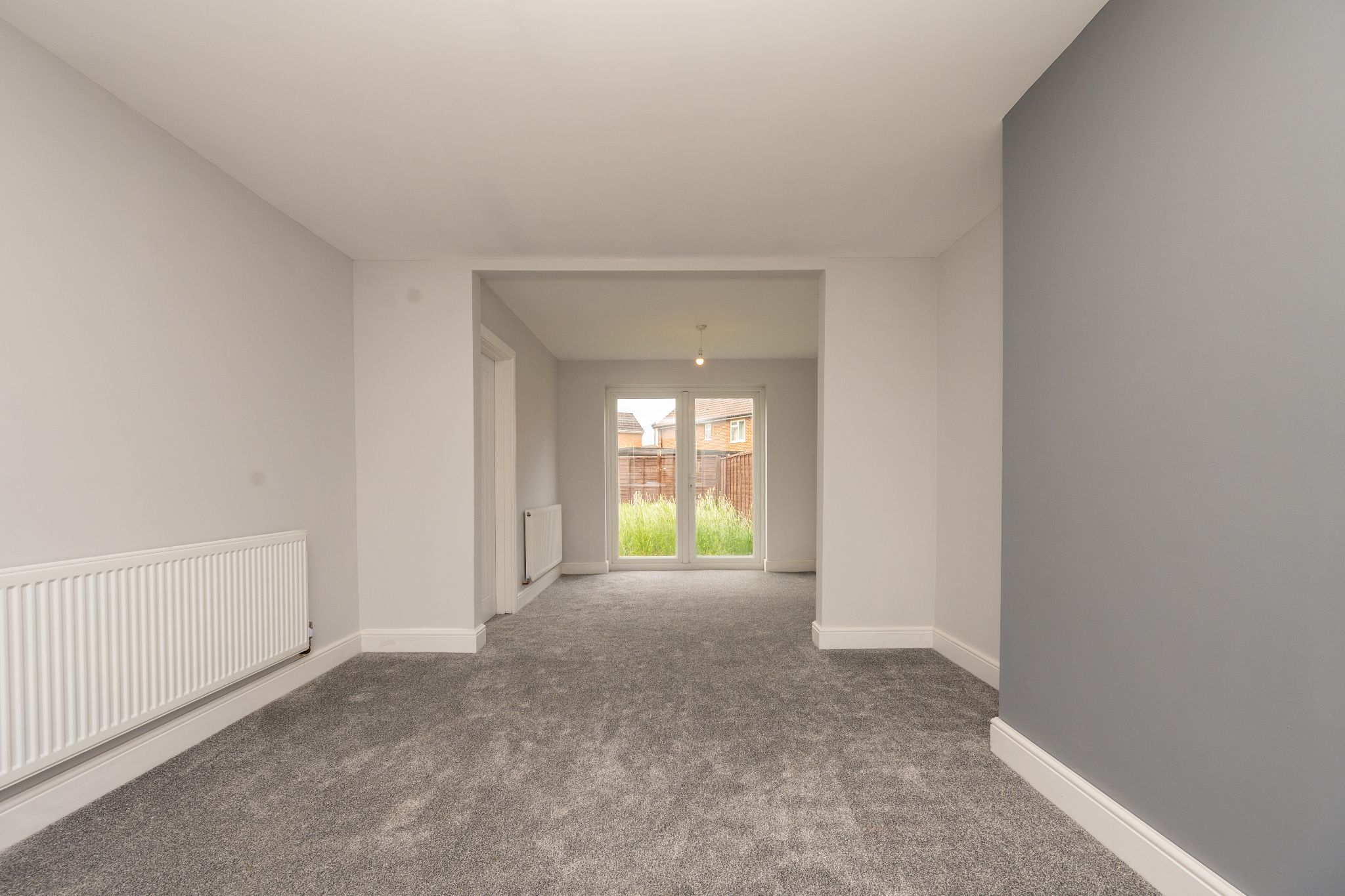 3 bedroom mid terraced house For Sale Alcester - Property photograph