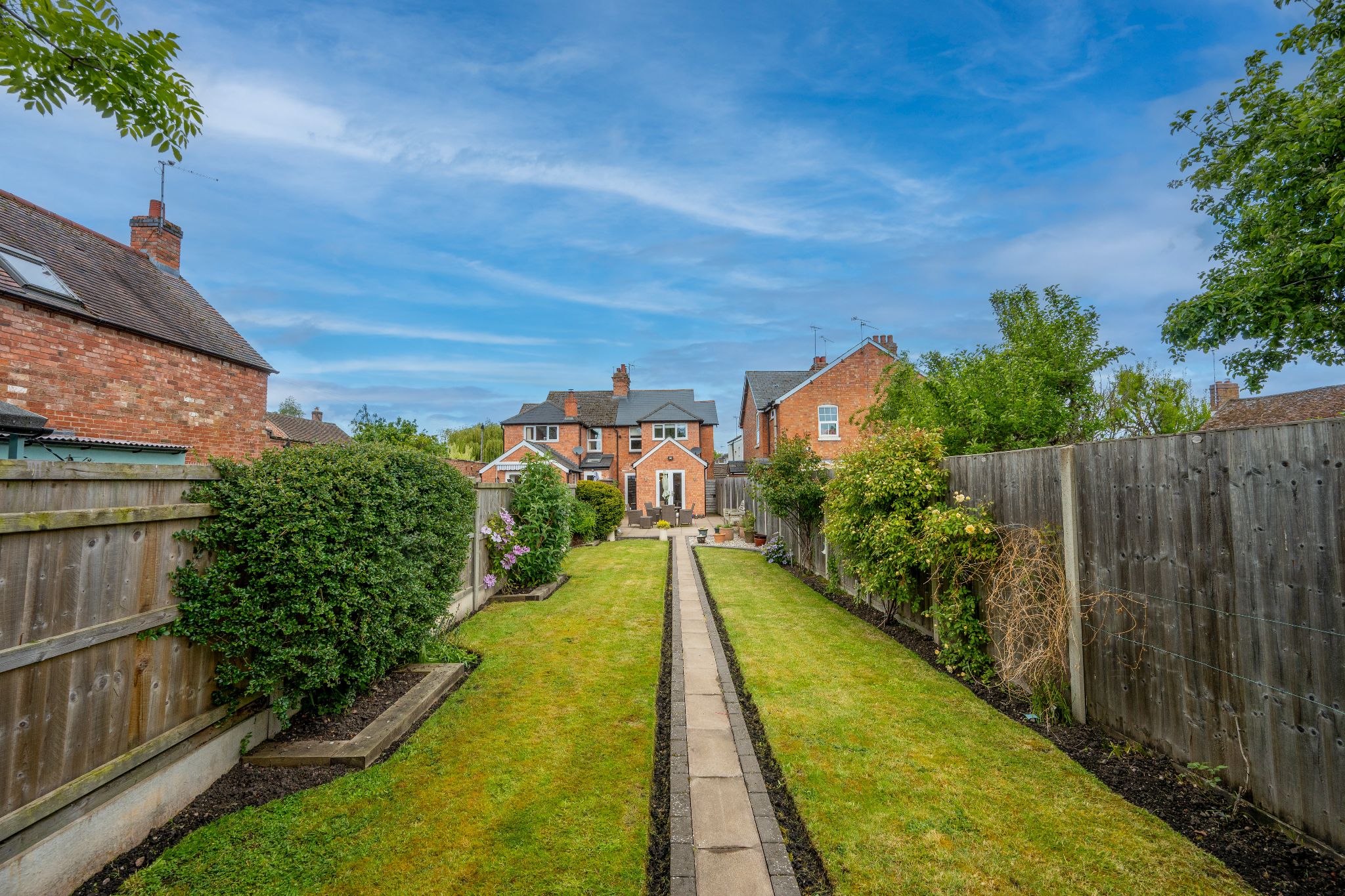 3 bedroom semi-detached house For Sale Alcester - Property photograph