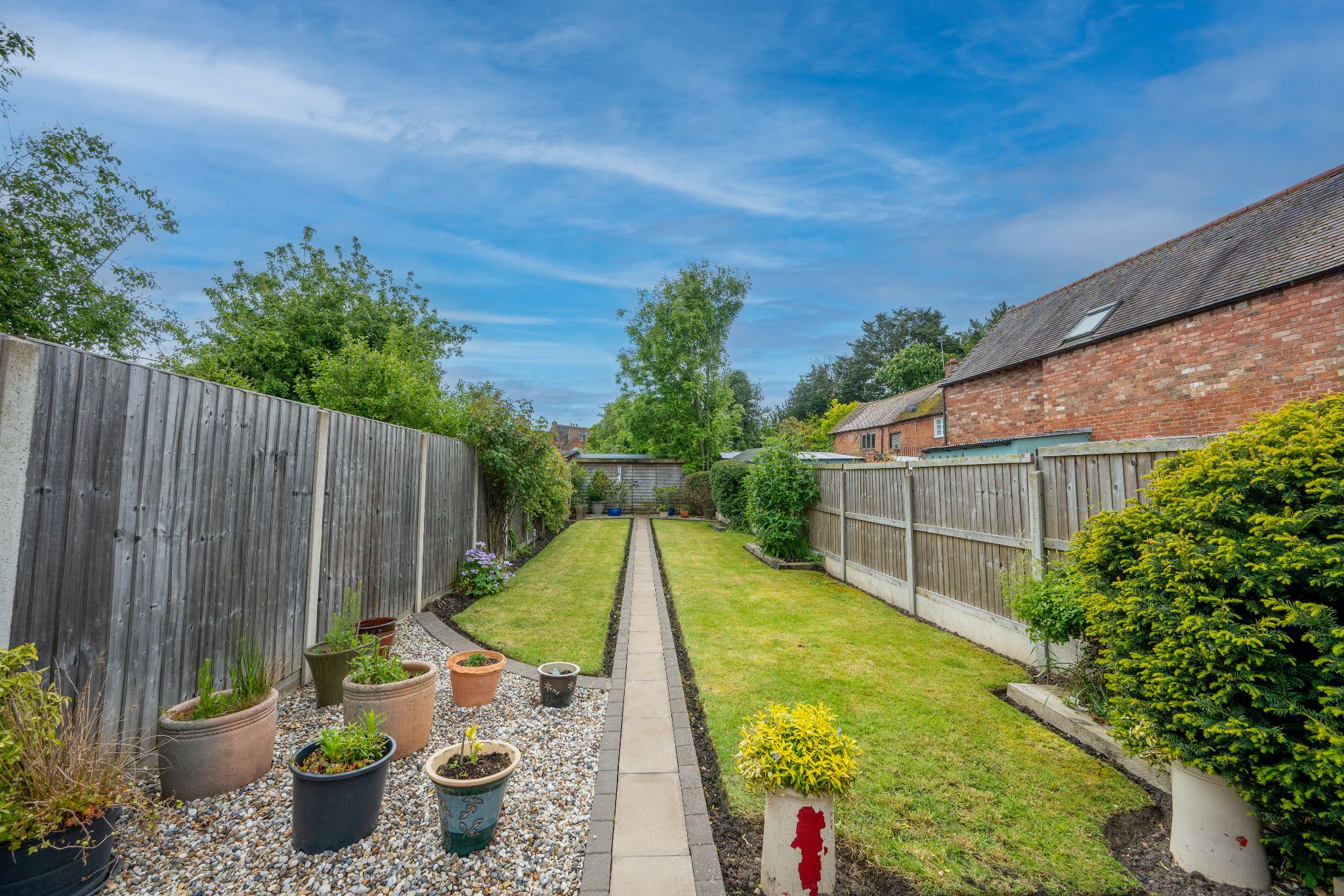 3 bedroom semi-detached house For Sale Alcester - Property photograph