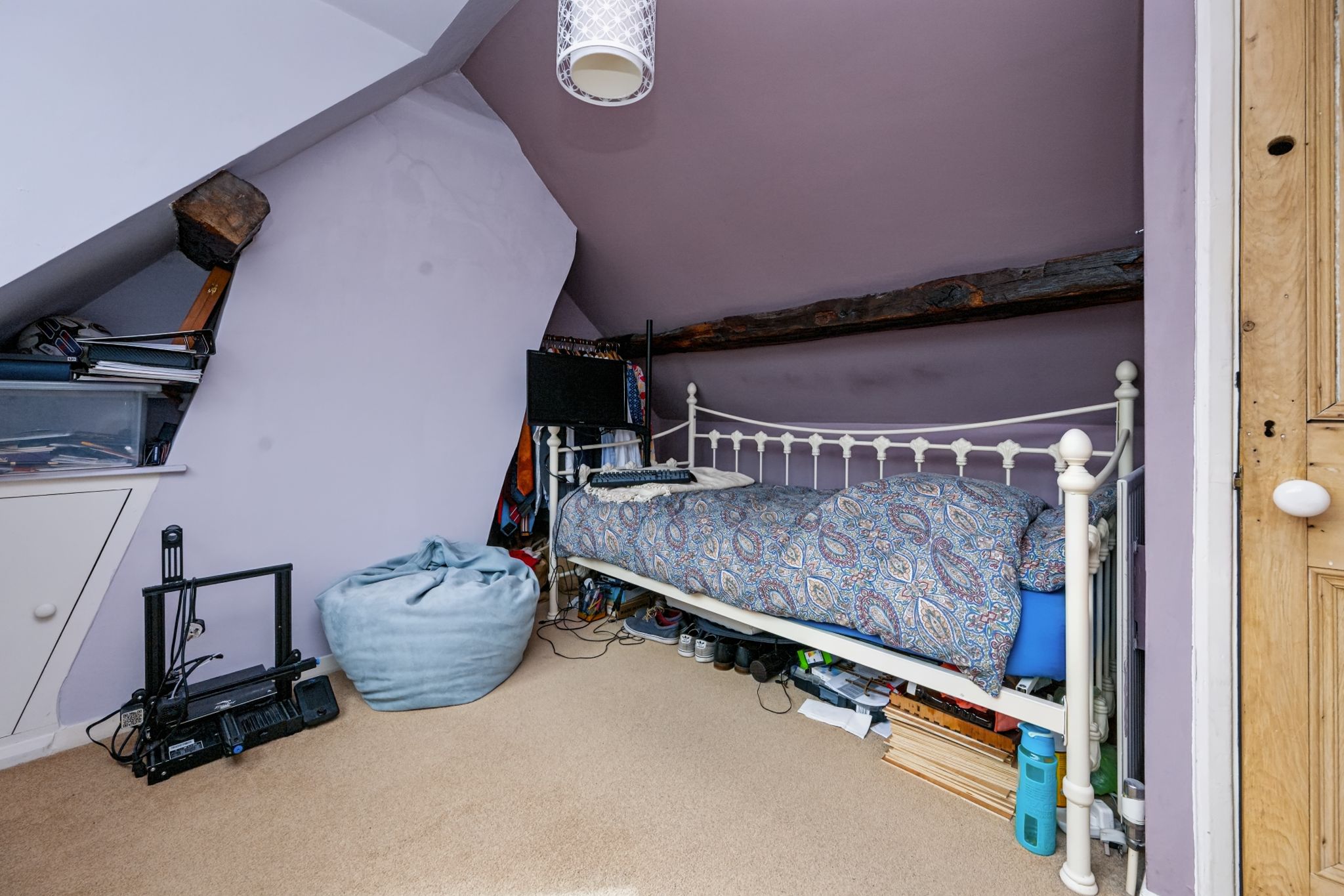  - Photograph 18