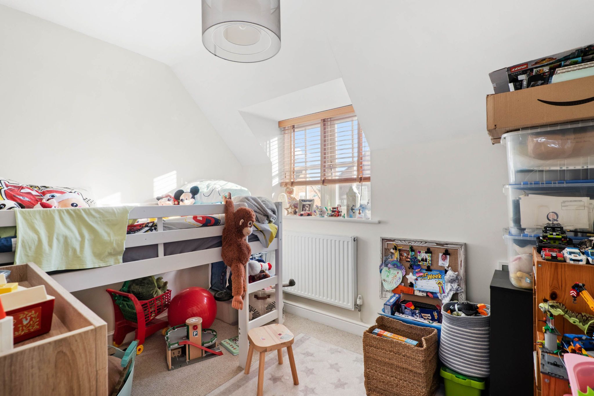 2 bedroom mid terraced house To Let in Alcester - photograph 6