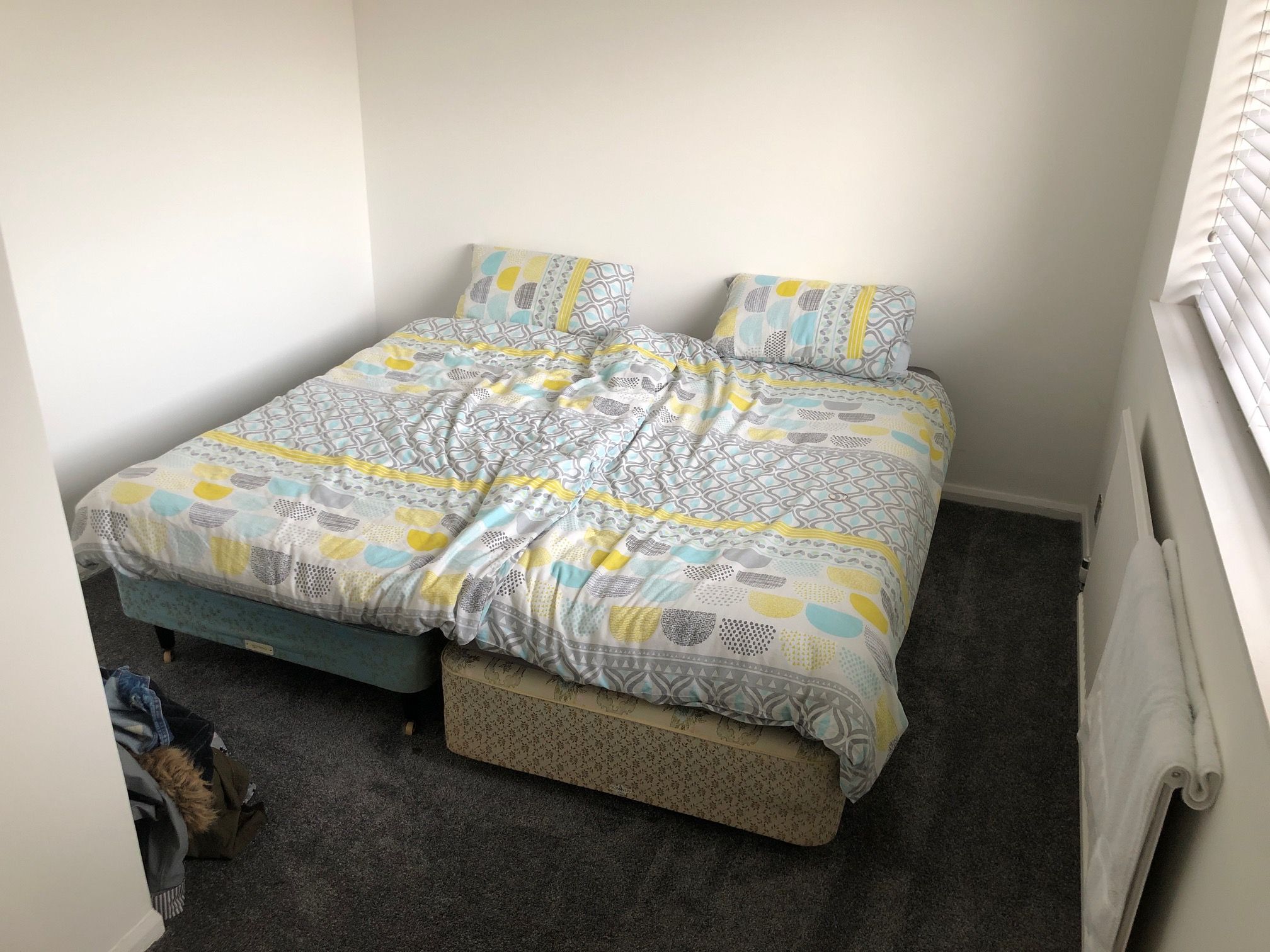 3 bedroom semi-detached house Let in Manchester - Photograph 11.