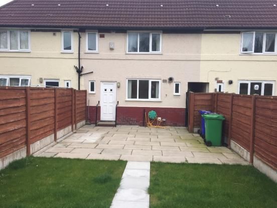 3 bedroom mid terraced house Let in Manchester - Photograph 11.
