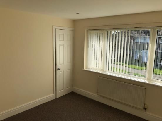 2 bedroom apartment flat/apartment Let in Manchester - Photograph 4.