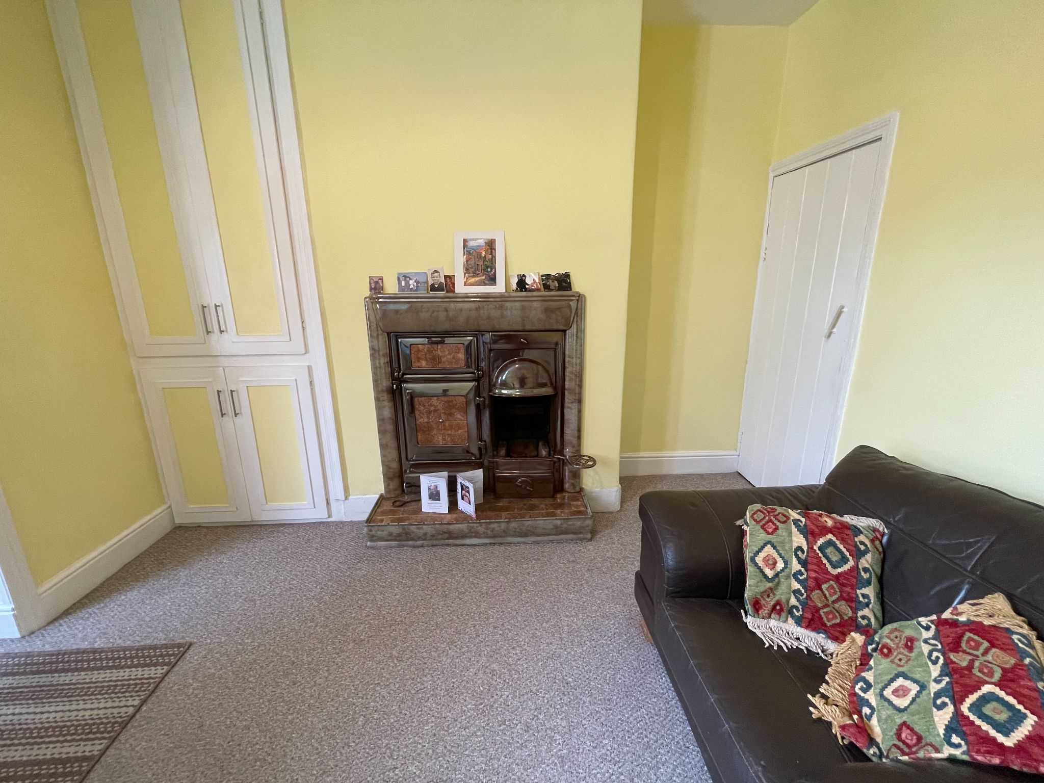 2 bedroom mid terraced house SSTC in Manchester - Photograph 6.