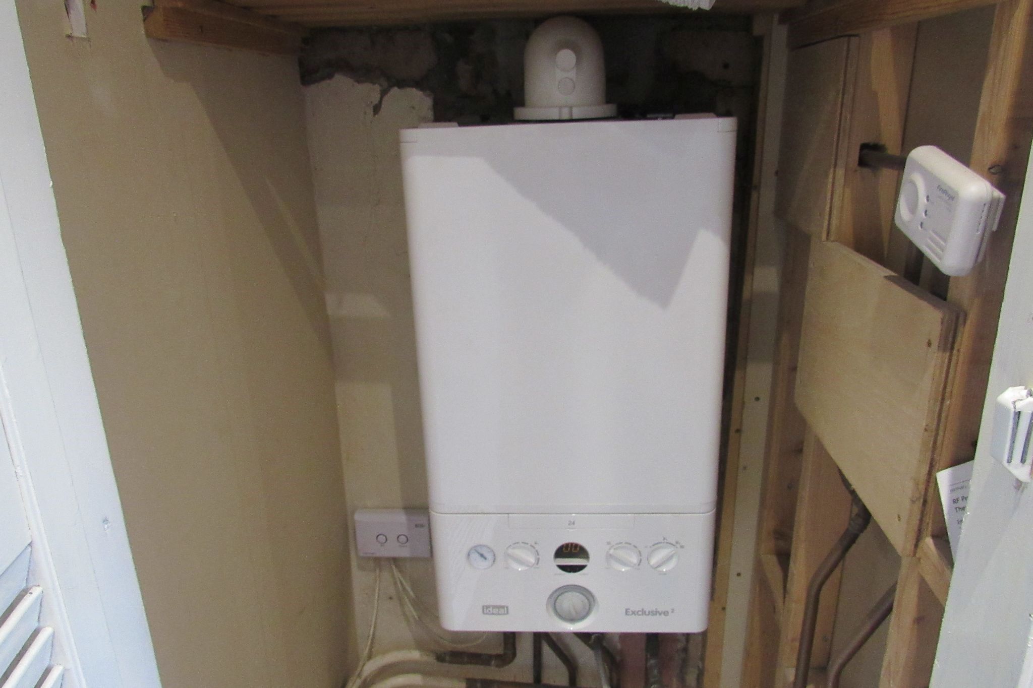 2 bedroom mid terraced house SSTC in Manchester - Photograph 24.