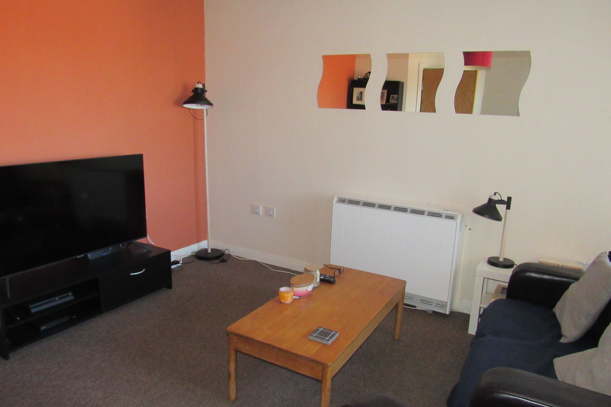 2 bedroom apartment flat/apartment Sale Agreed in Manchester - Photograph 2.