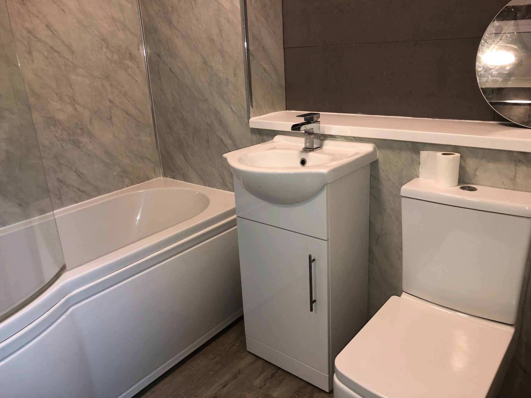 2 bedroom flat flat/apartment For Sale in Manchester - Photograph 14.
