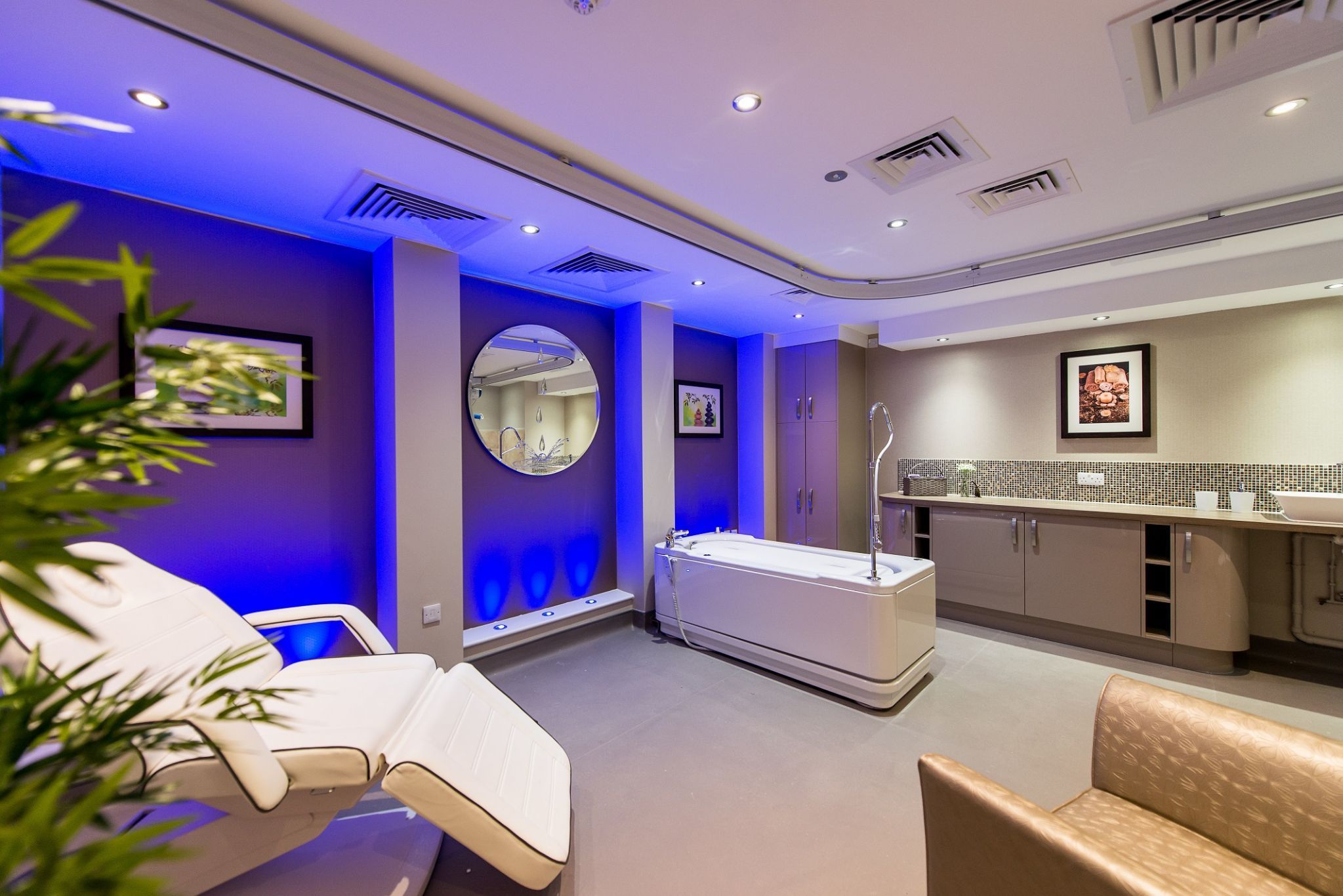 2 bedroom apartment flat/apartment For Sale in Manchester - Photograph 12.