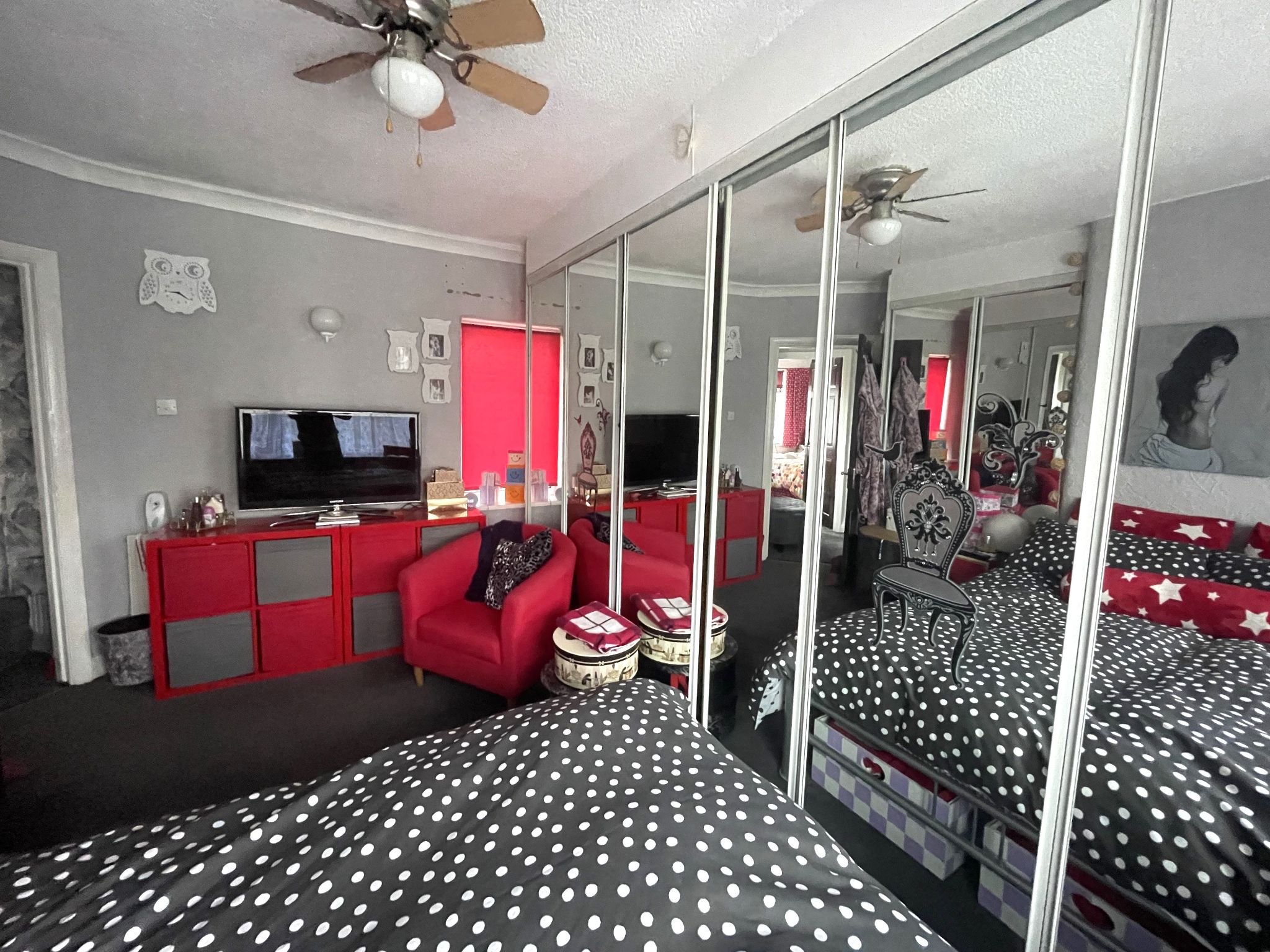 3 bedroom semi-detached house SSTC in Manchester - Photograph 11.