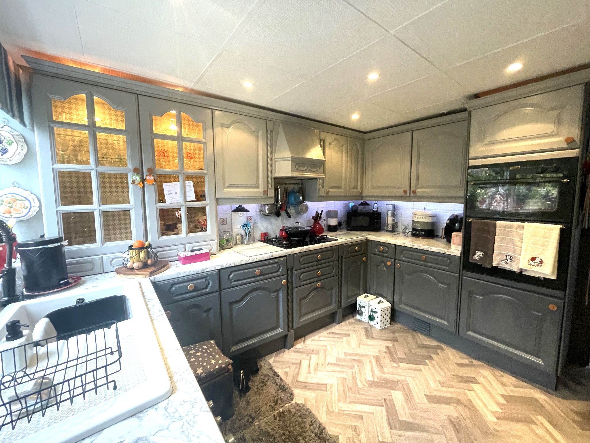 3 bedroom semi-detached house SSTC in Manchester - Photograph 7.