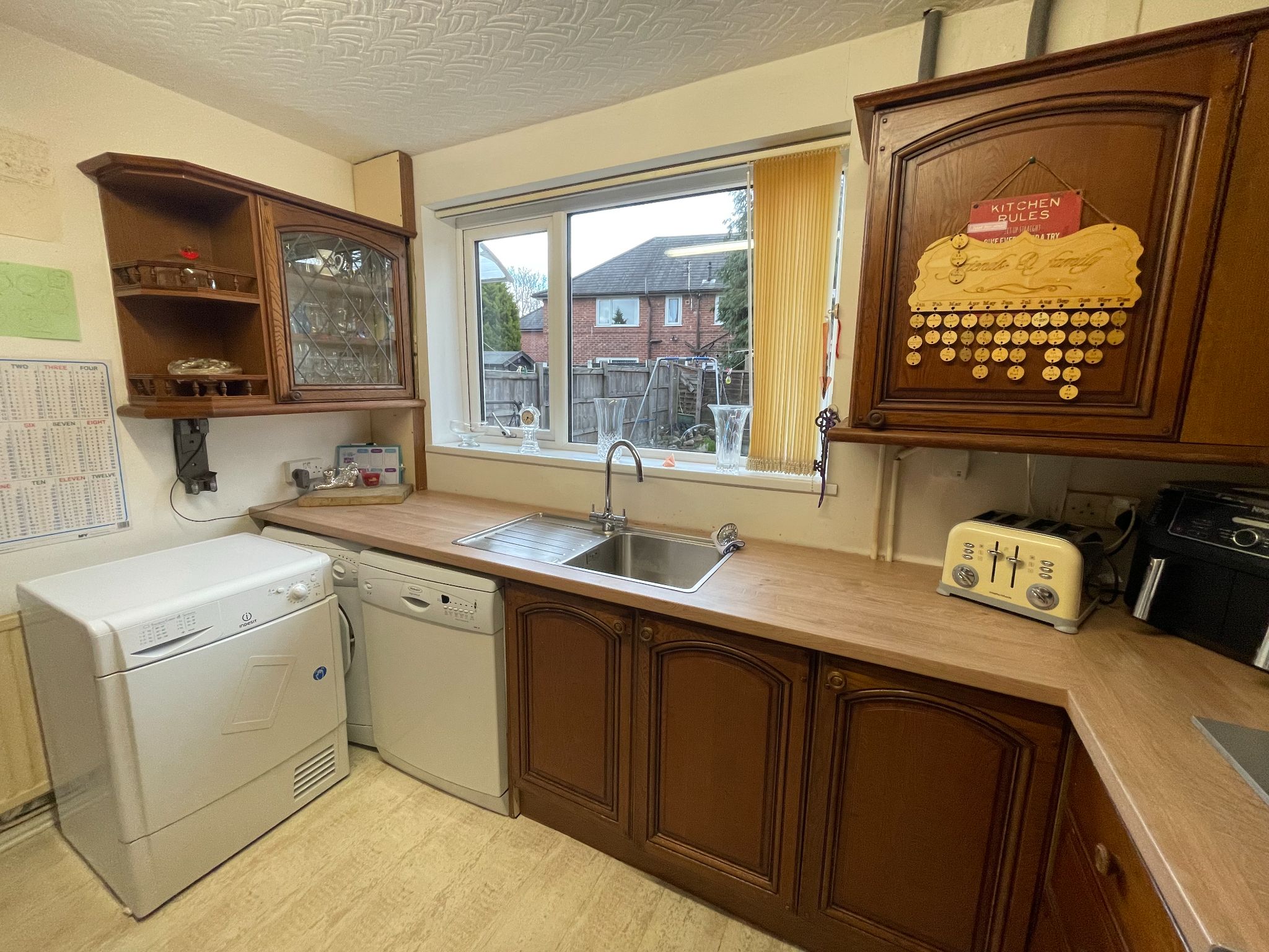 3 bedroom mid terraced house For Sale in Manchester - Photograph 10.