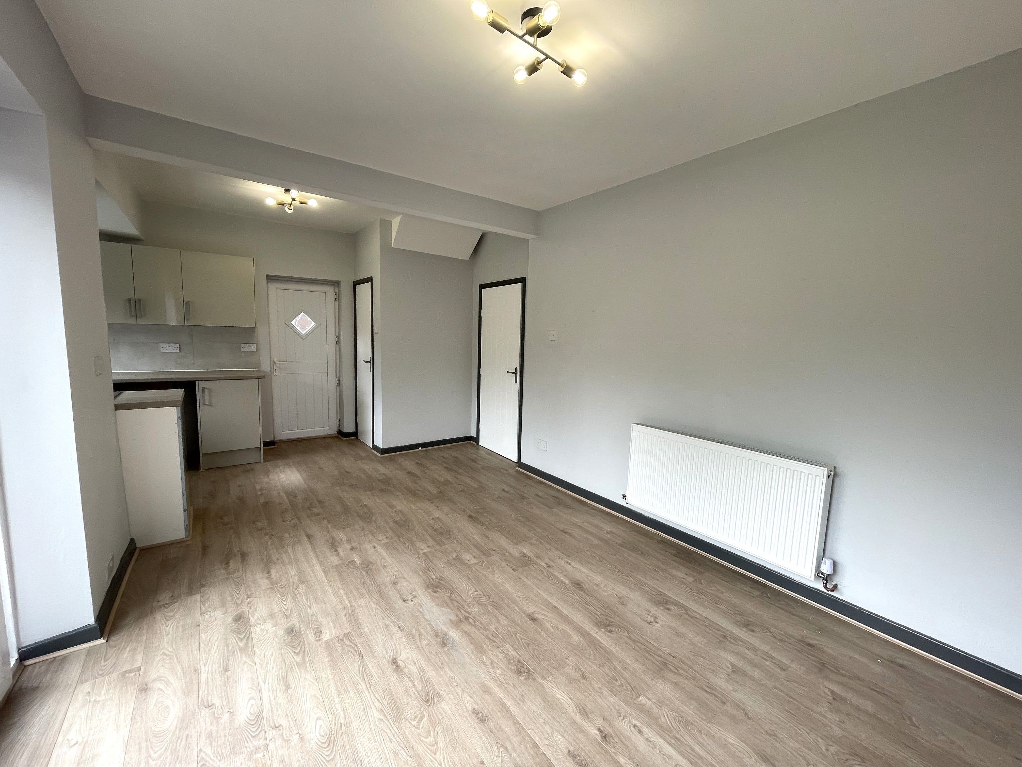 3 bedroom semi-detached house For Sale in Manchester - Property photograph.