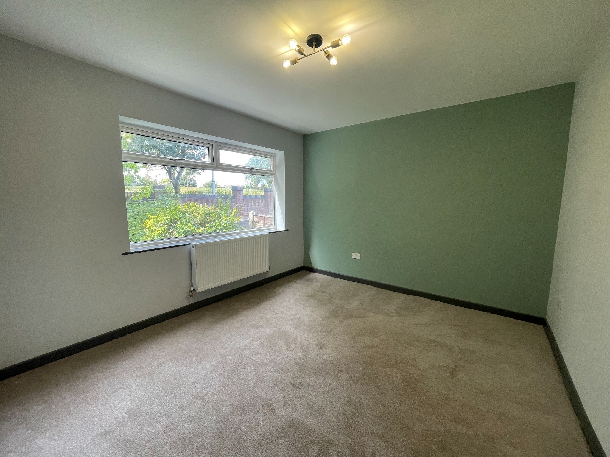 3 bedroom semi-detached house For Sale in Manchester - Photograph 8.