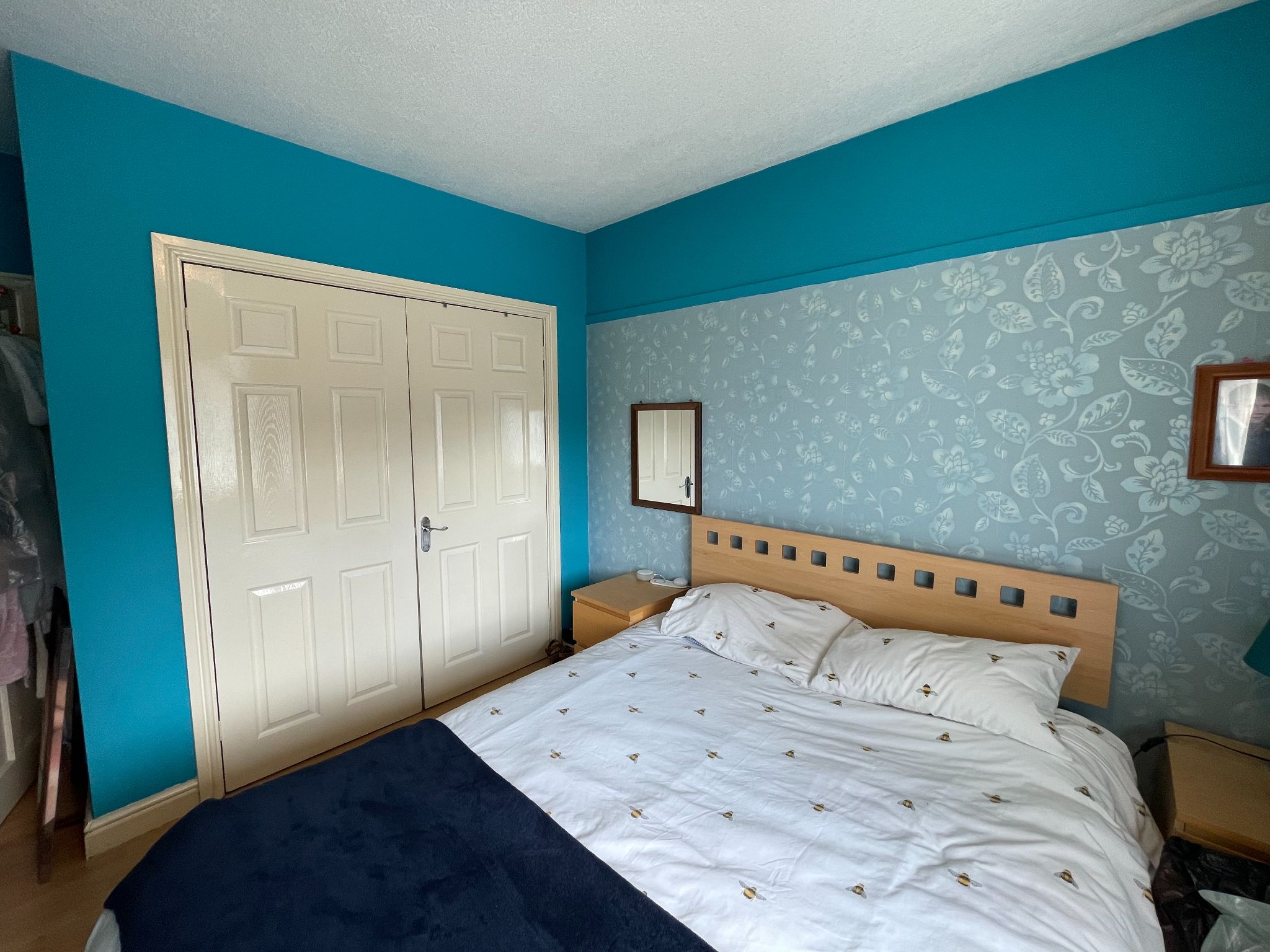 3 bedroom mid terraced house SSTC in Manchester - Photograph 9.