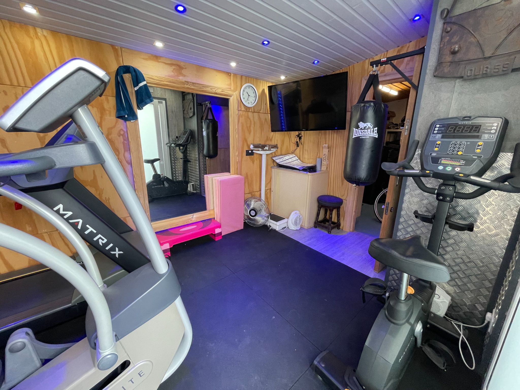 3 bedroom mid terraced house SSTC in Manchester - Photograph 20.