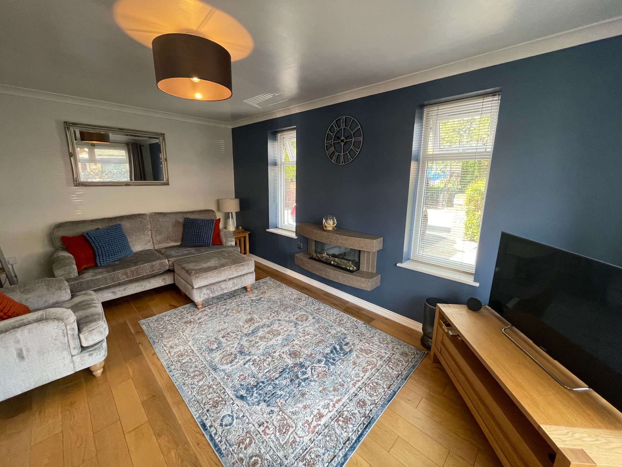 3 bedroom mews house SSTC in Manchester - Photograph 16.