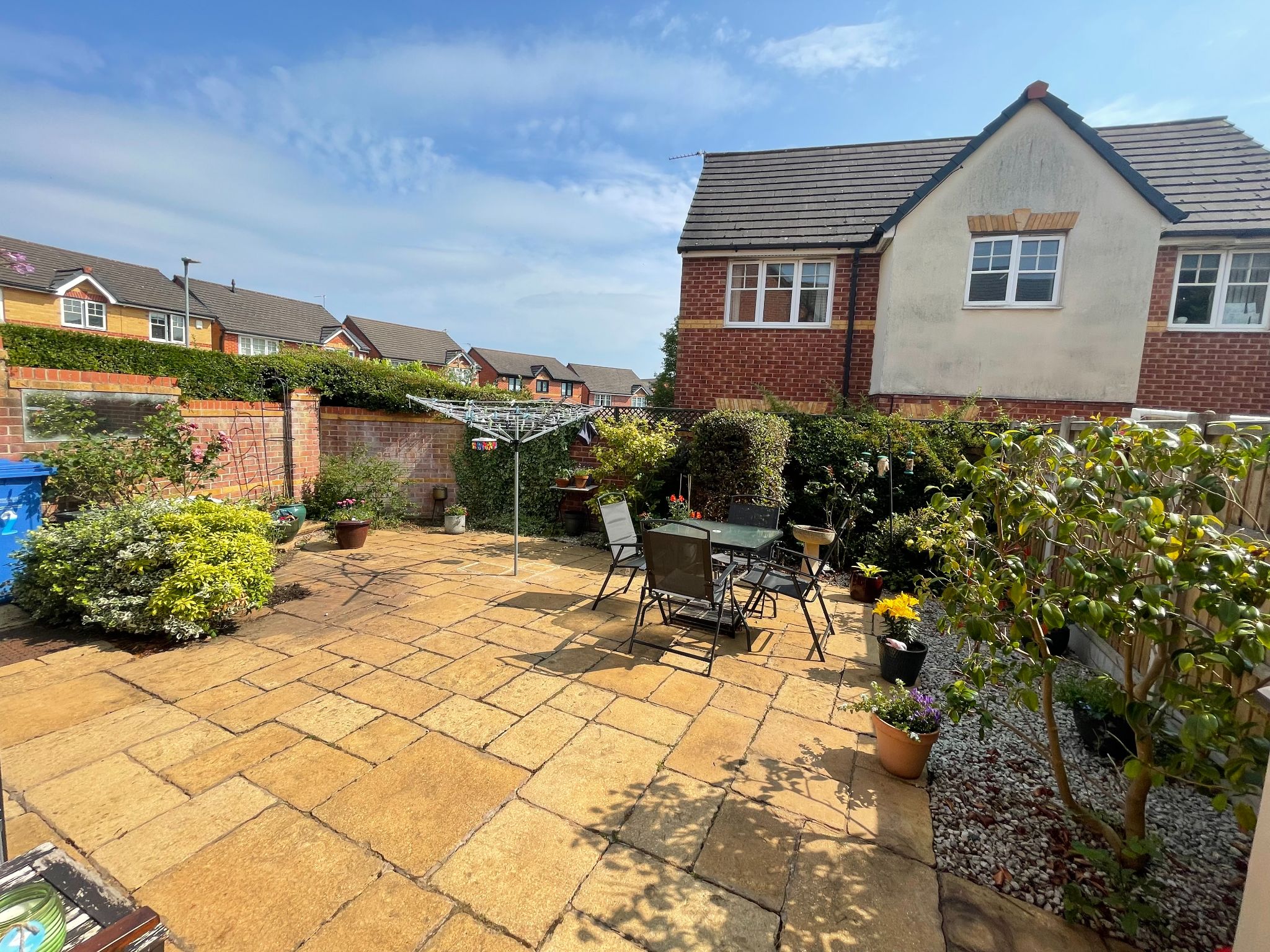 3 bedroom mews house SSTC in Manchester - Photograph 28.
