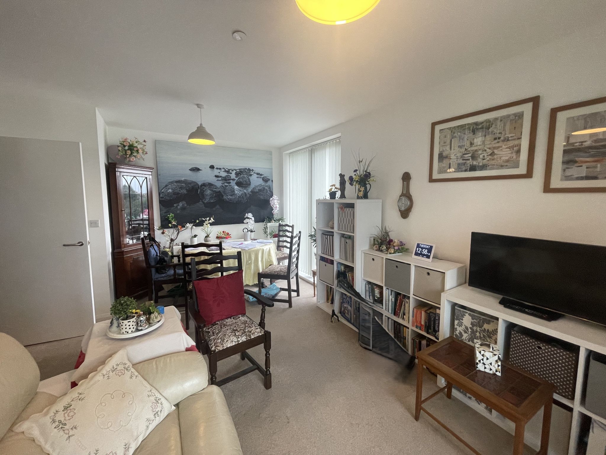 2 bedroom apartment flat/apartment Sale Agreed in Wythenshawe - Photograph 5.