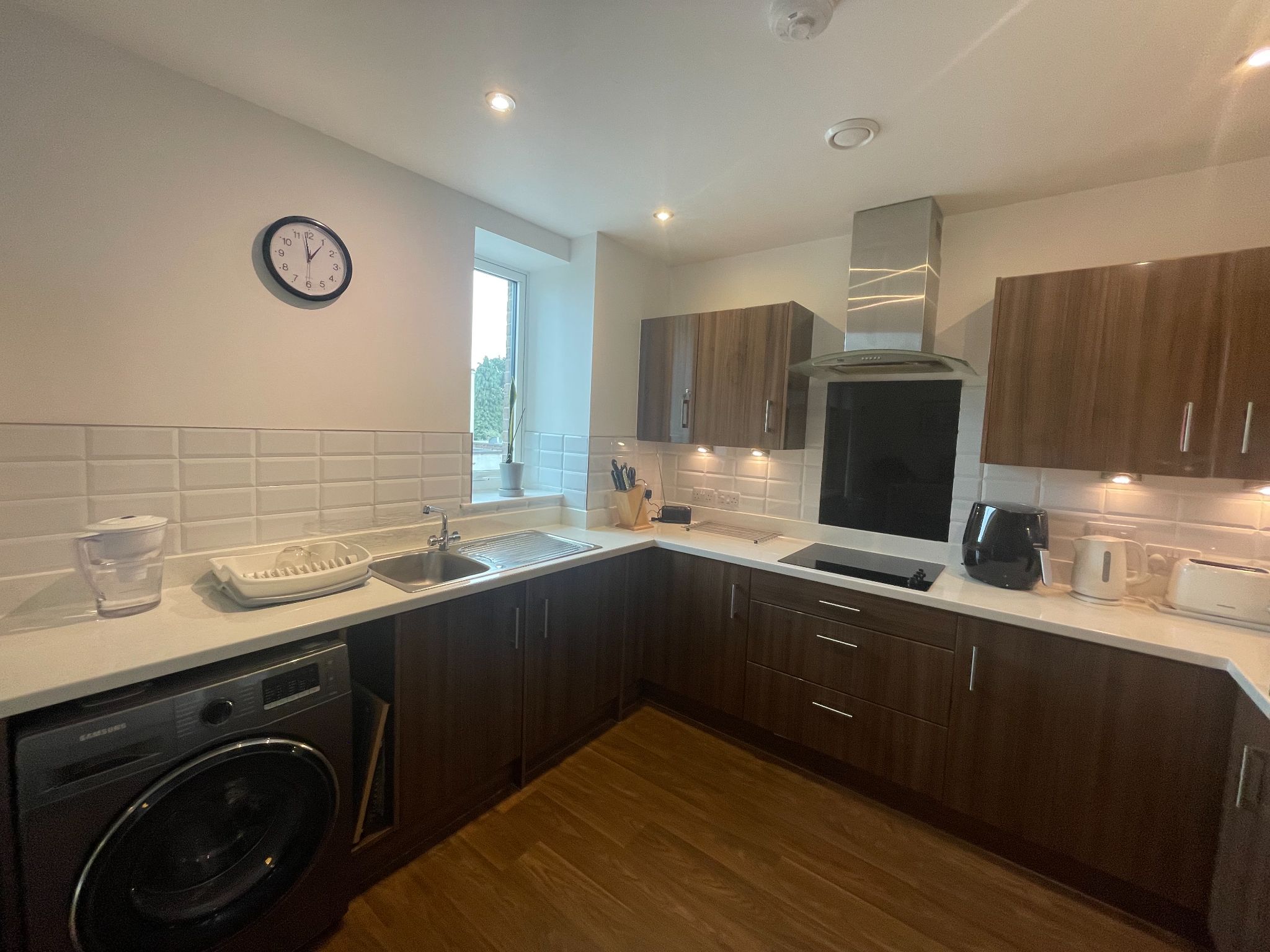 2 bedroom apartment flat/apartment Sale Agreed in Wythenshawe - Photograph 8.