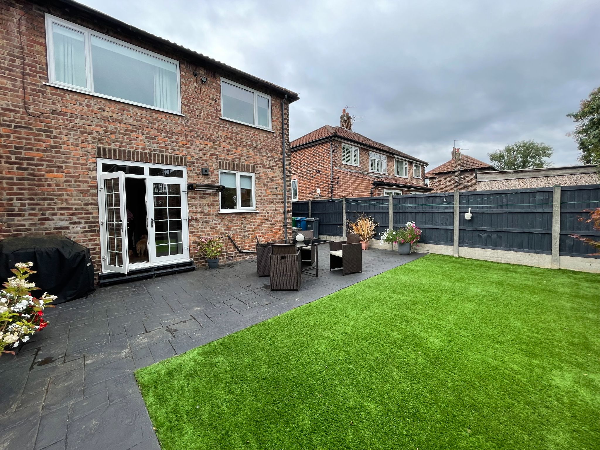 3 bedroom semi-detached house For Sale in Manchester - Photograph 21.