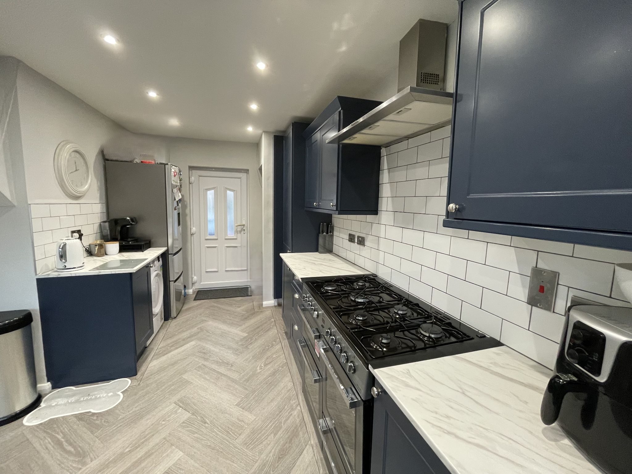 3 bedroom mid terraced house SSTC in Manchester - Photograph 10.