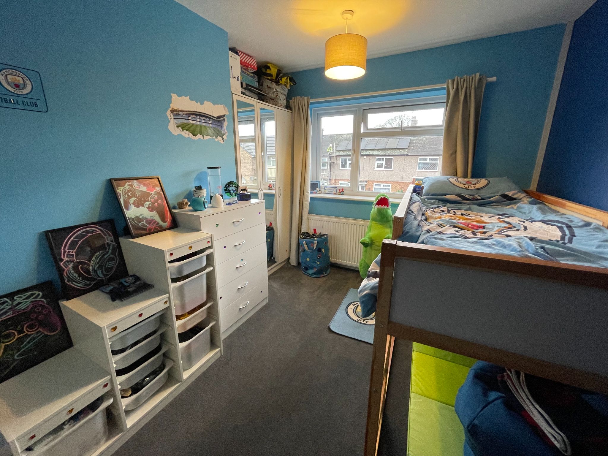 3 bedroom mid terraced house SSTC in Manchester - Photograph 17.