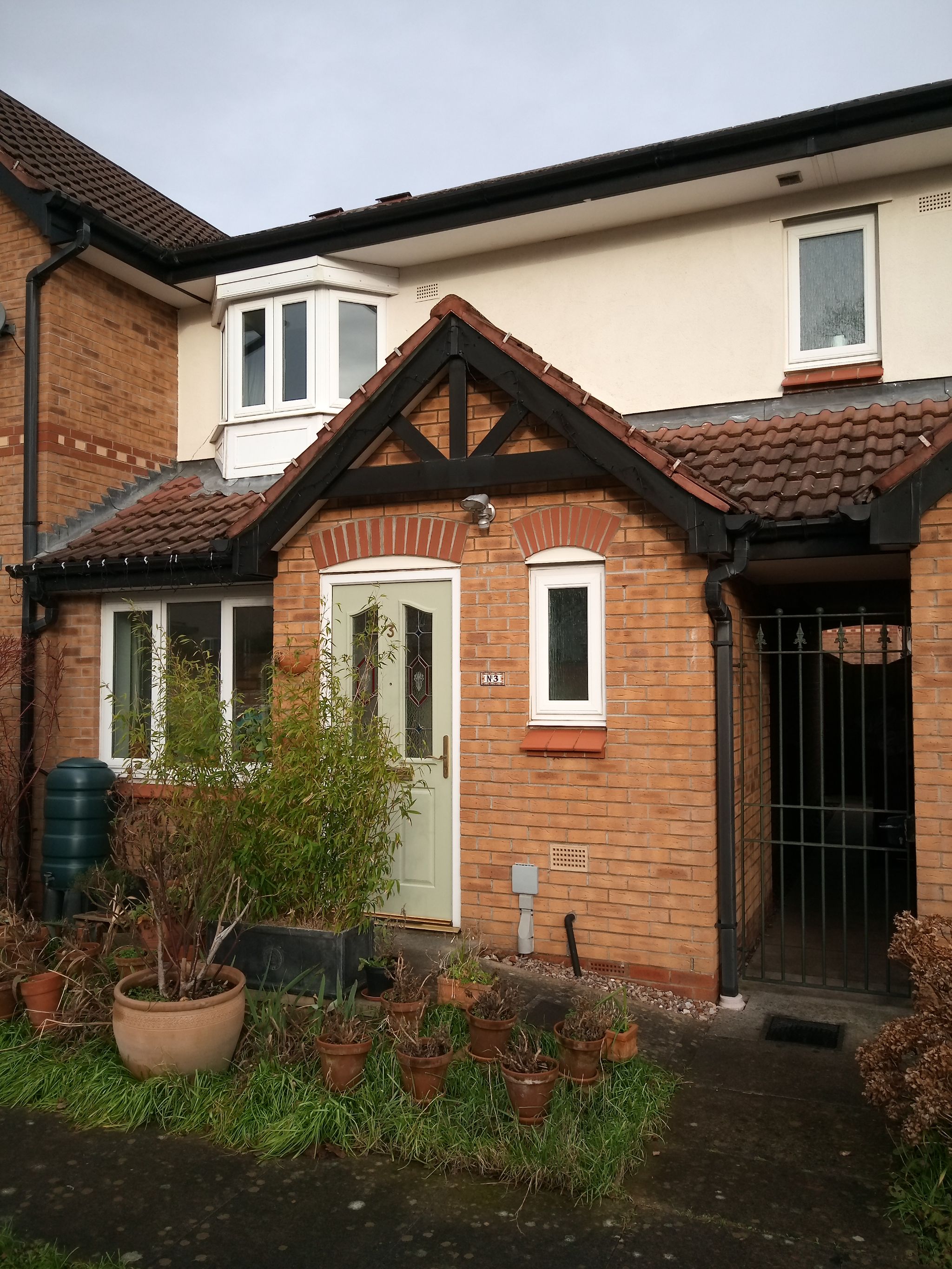 2 bedroom mews house SSTC in Manchester - Photograph 1.