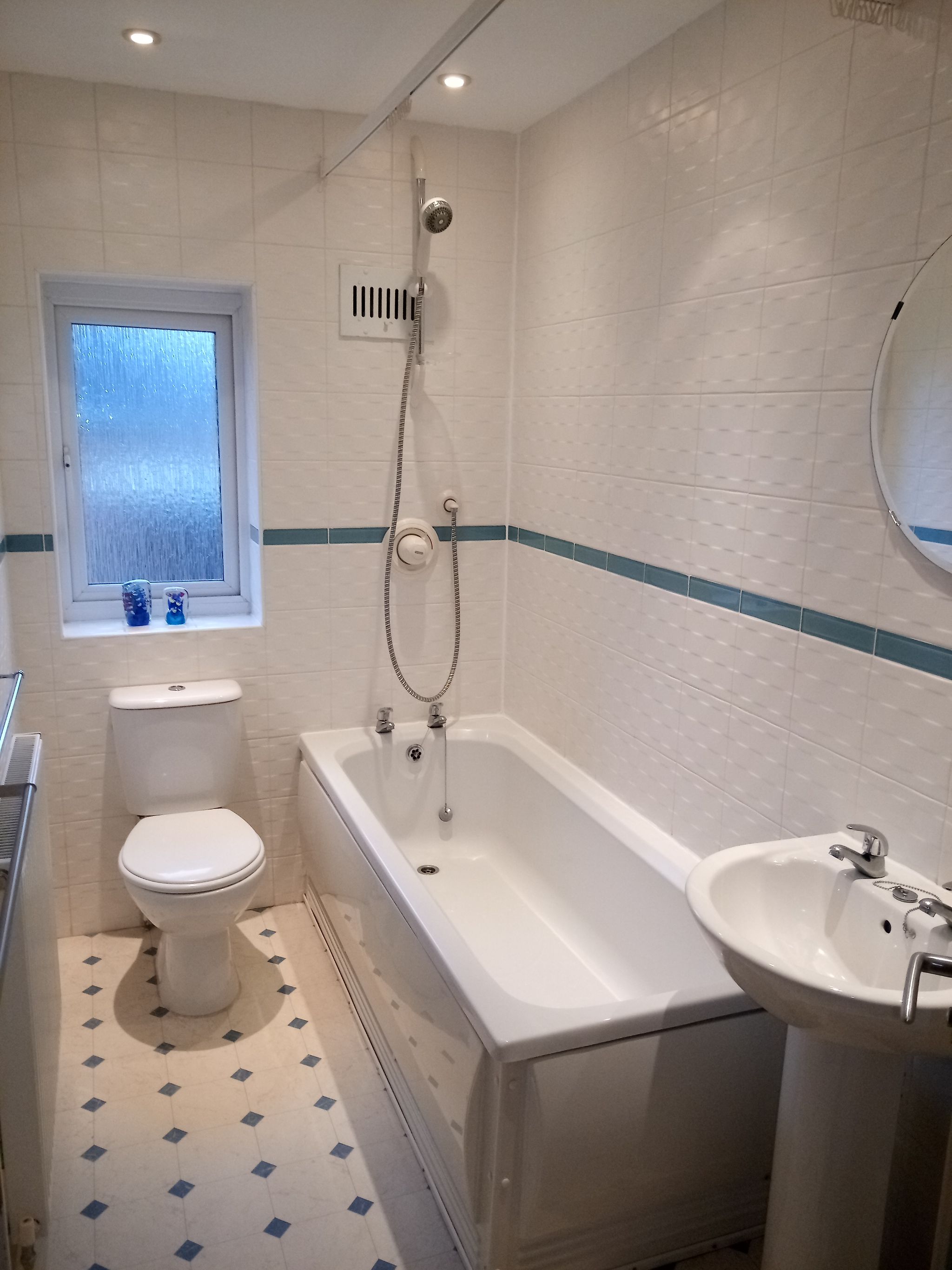 2 bedroom mews house SSTC in Manchester - Photograph 16.