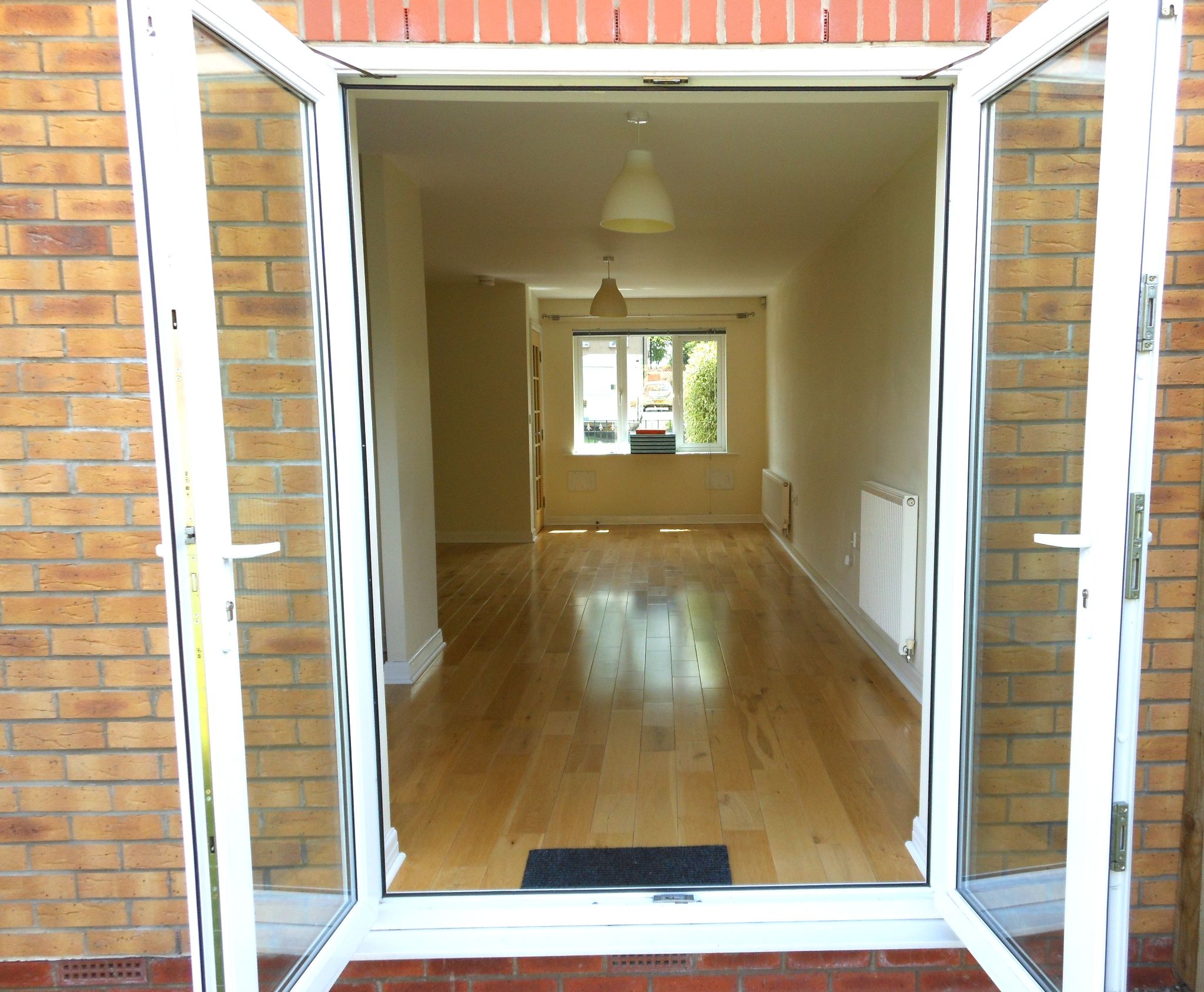 2 bedroom mews house SSTC in Manchester - Photograph 5.