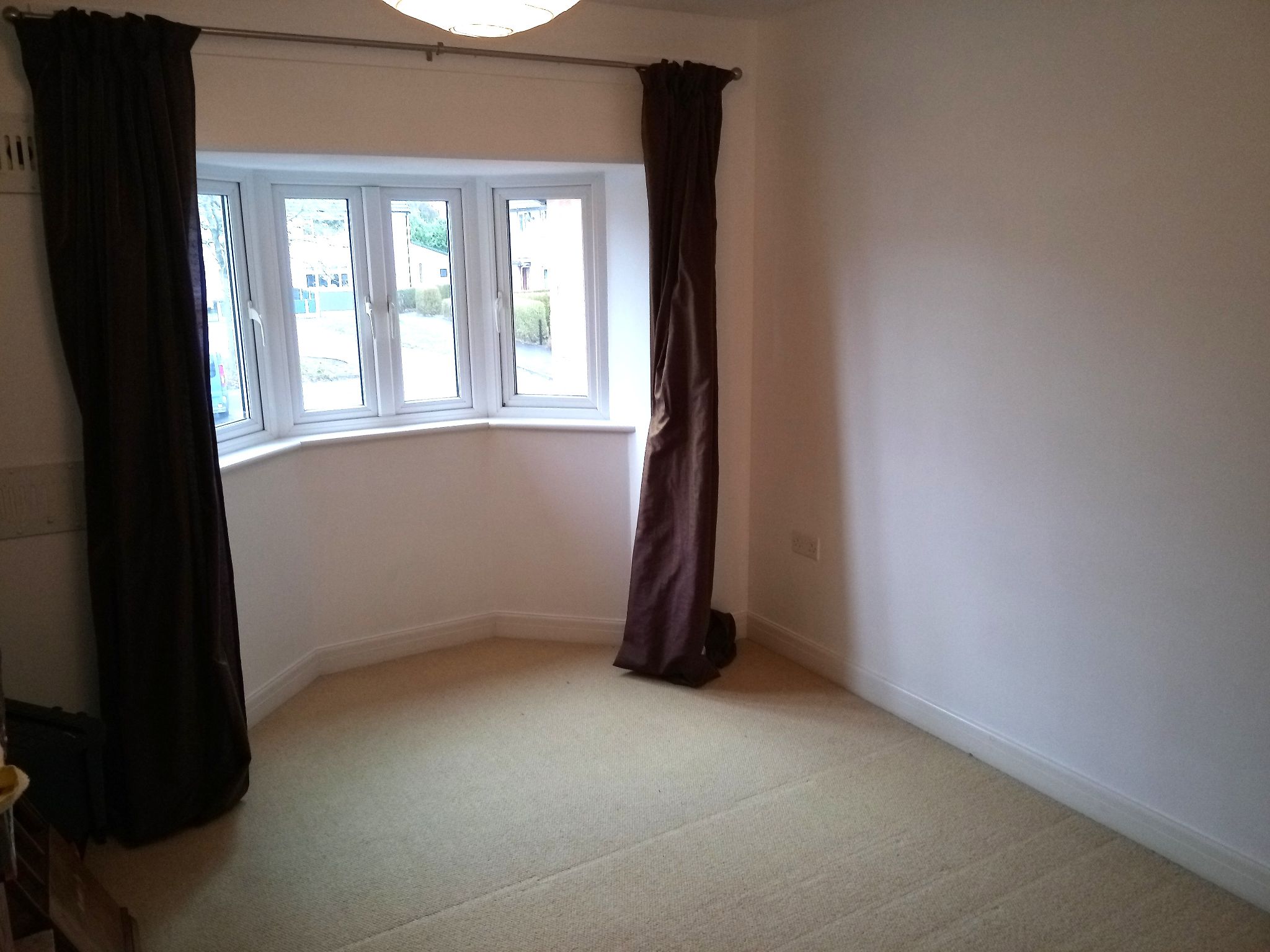 2 bedroom mews house SSTC in Manchester - Photograph 14.