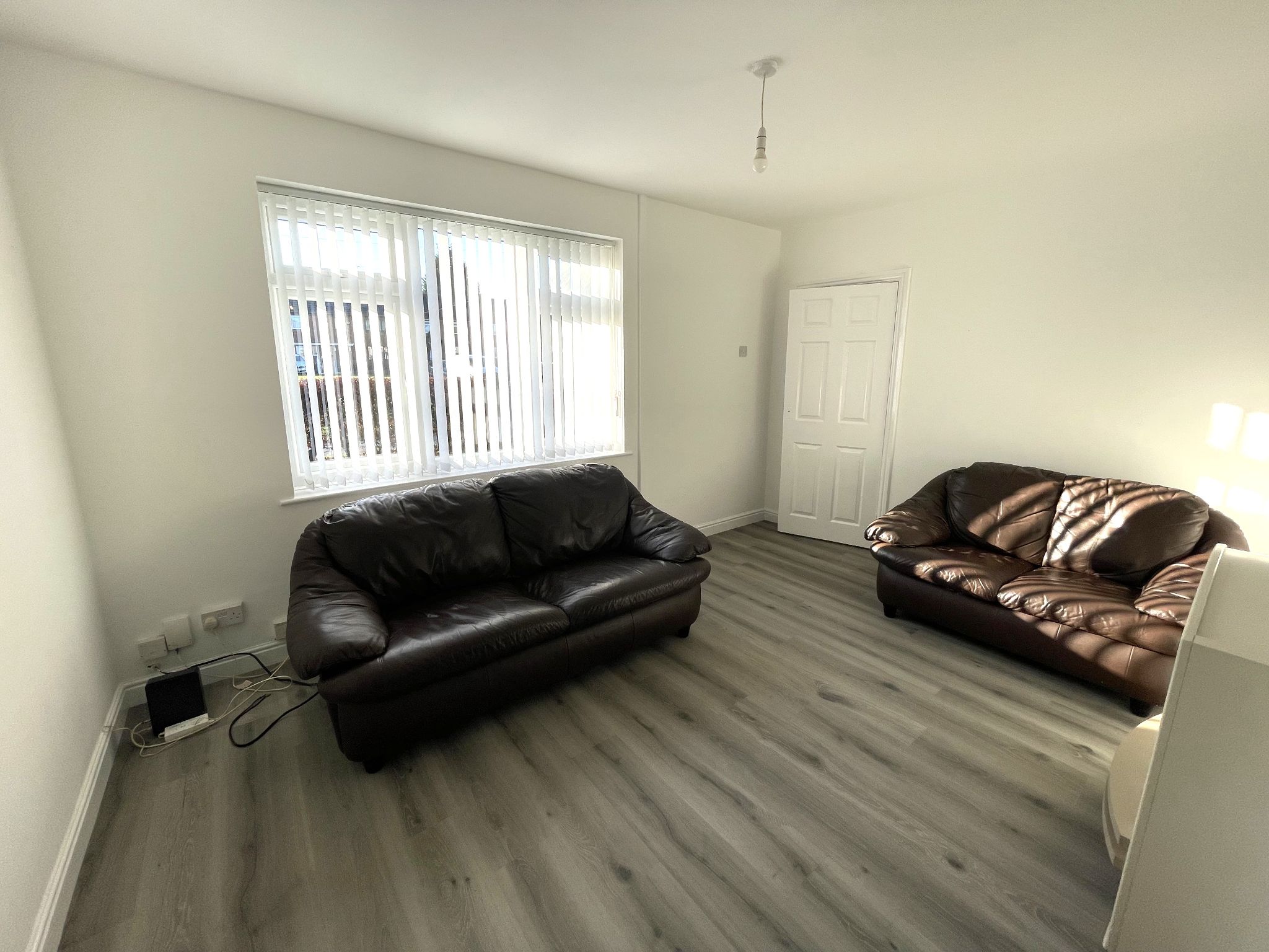 3 bedroom mid terraced house SSTC in Manchester - Photograph 3.
