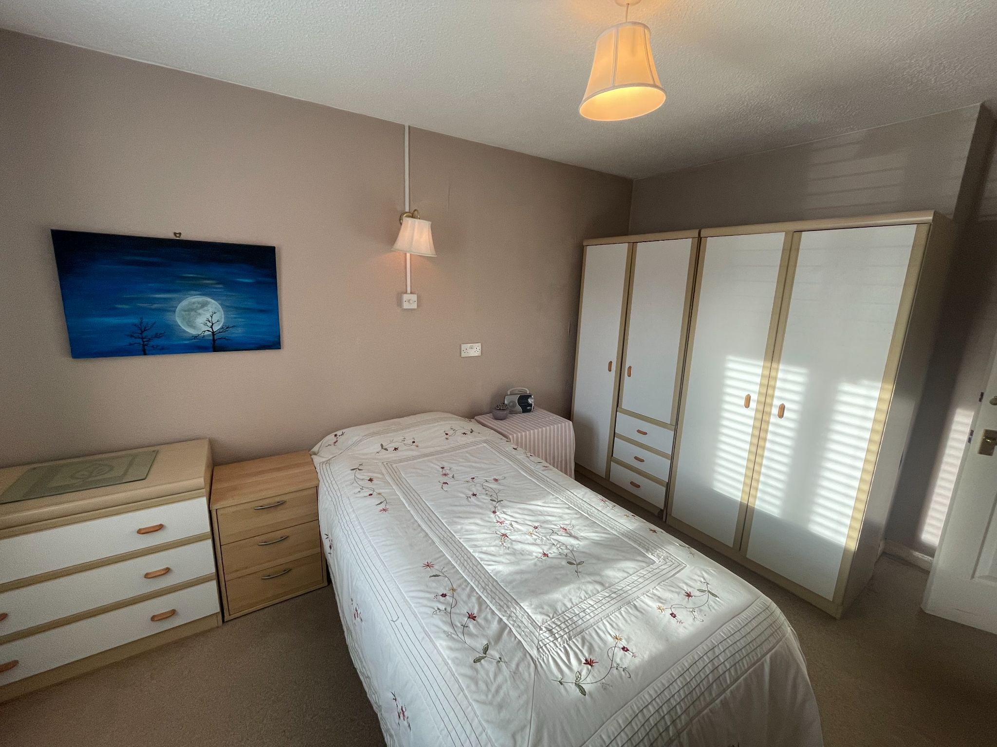 2 bedroom semi-detached bungalow SSTC in Manchester - Photograph 11.