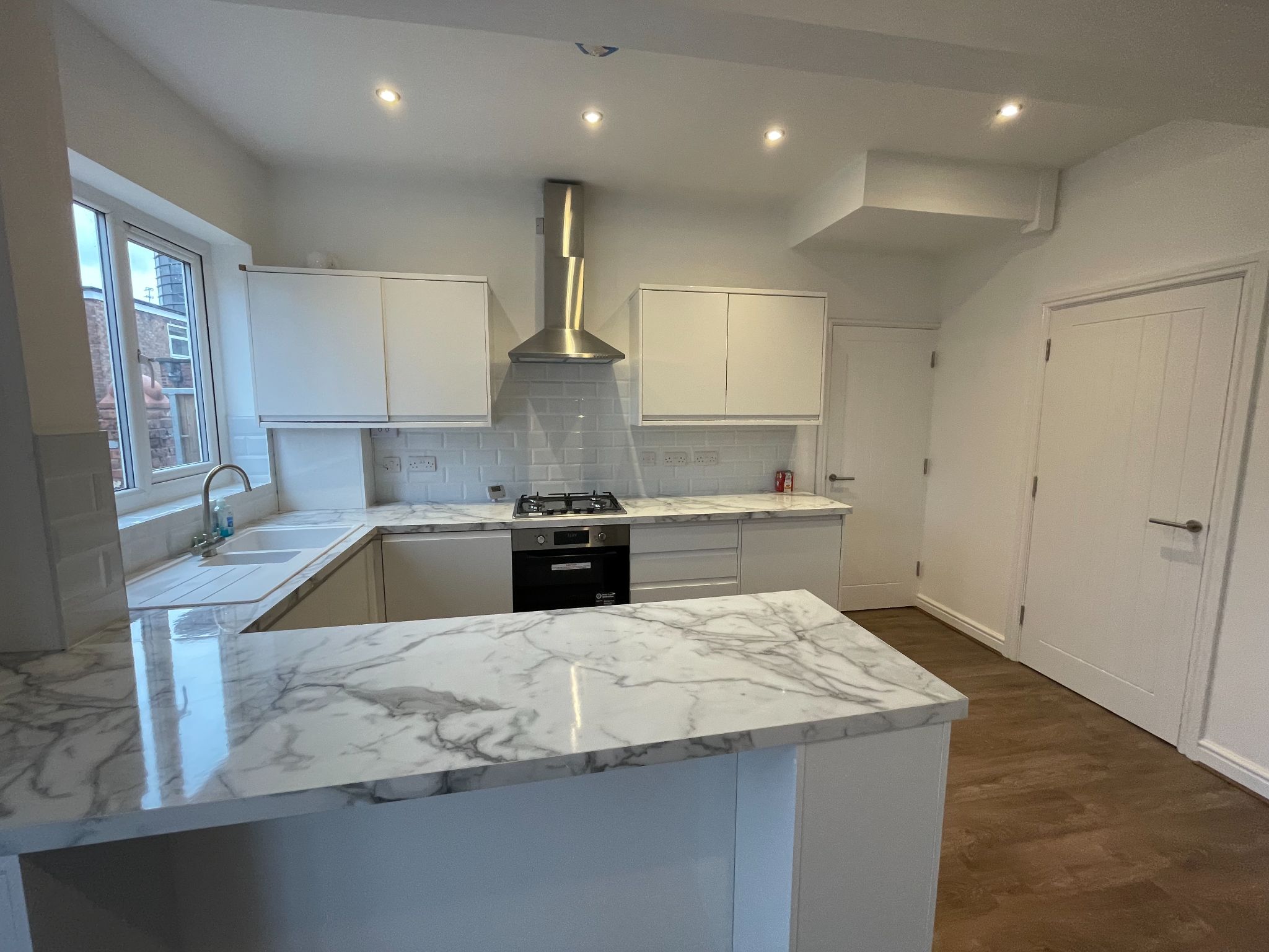 4 bedroom semi-detached house For Sale in Manchester - Photograph 24.