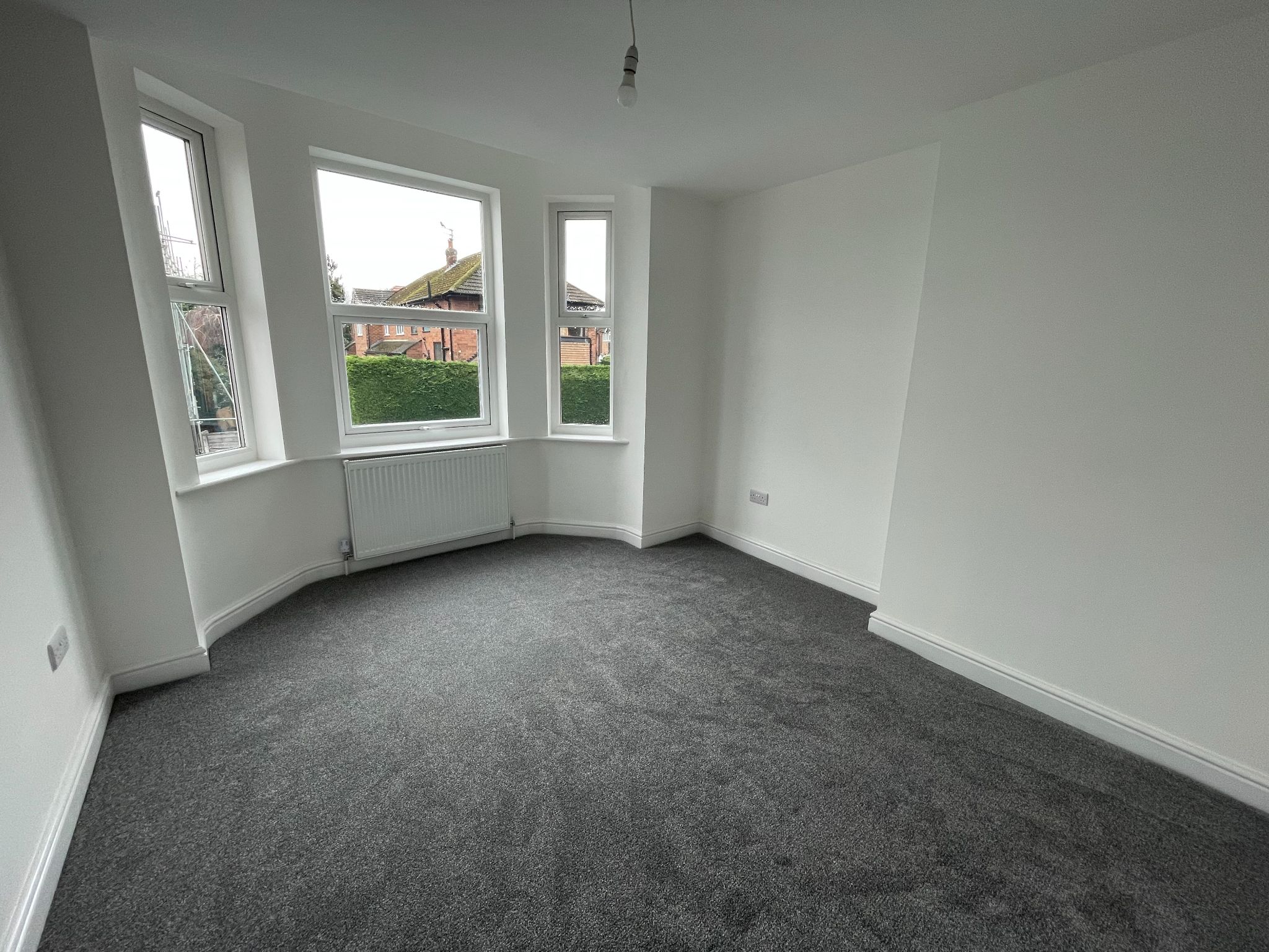 4 bedroom semi-detached house For Sale in Manchester - Photograph 6.