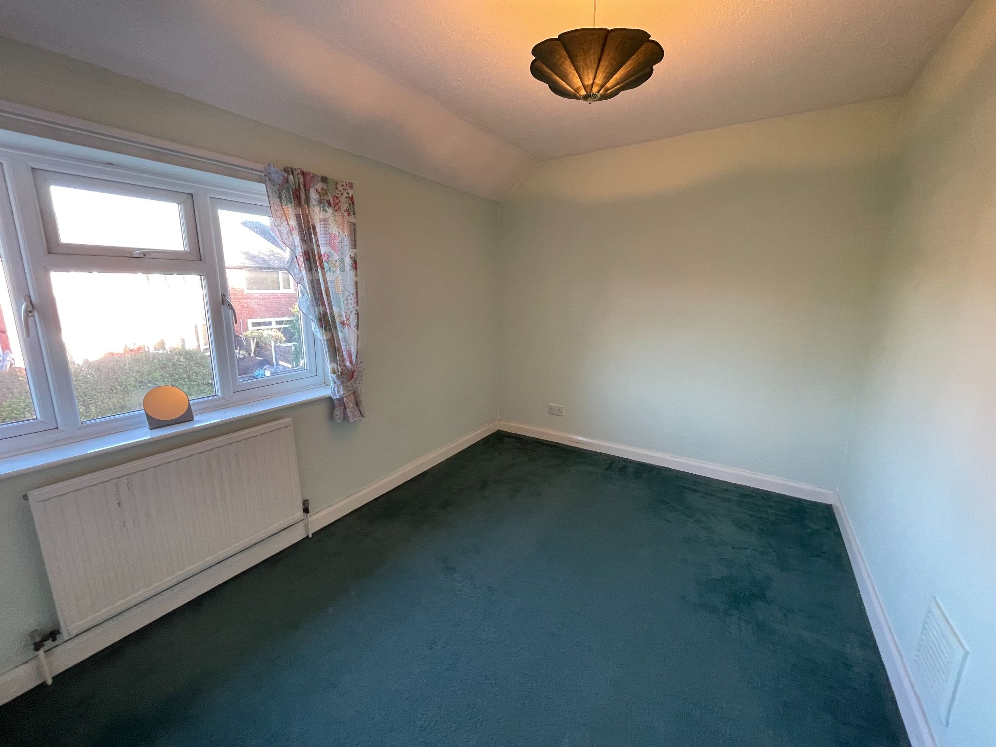 3 bedroom mid terraced house SSTC in Manchester - Photograph 9.