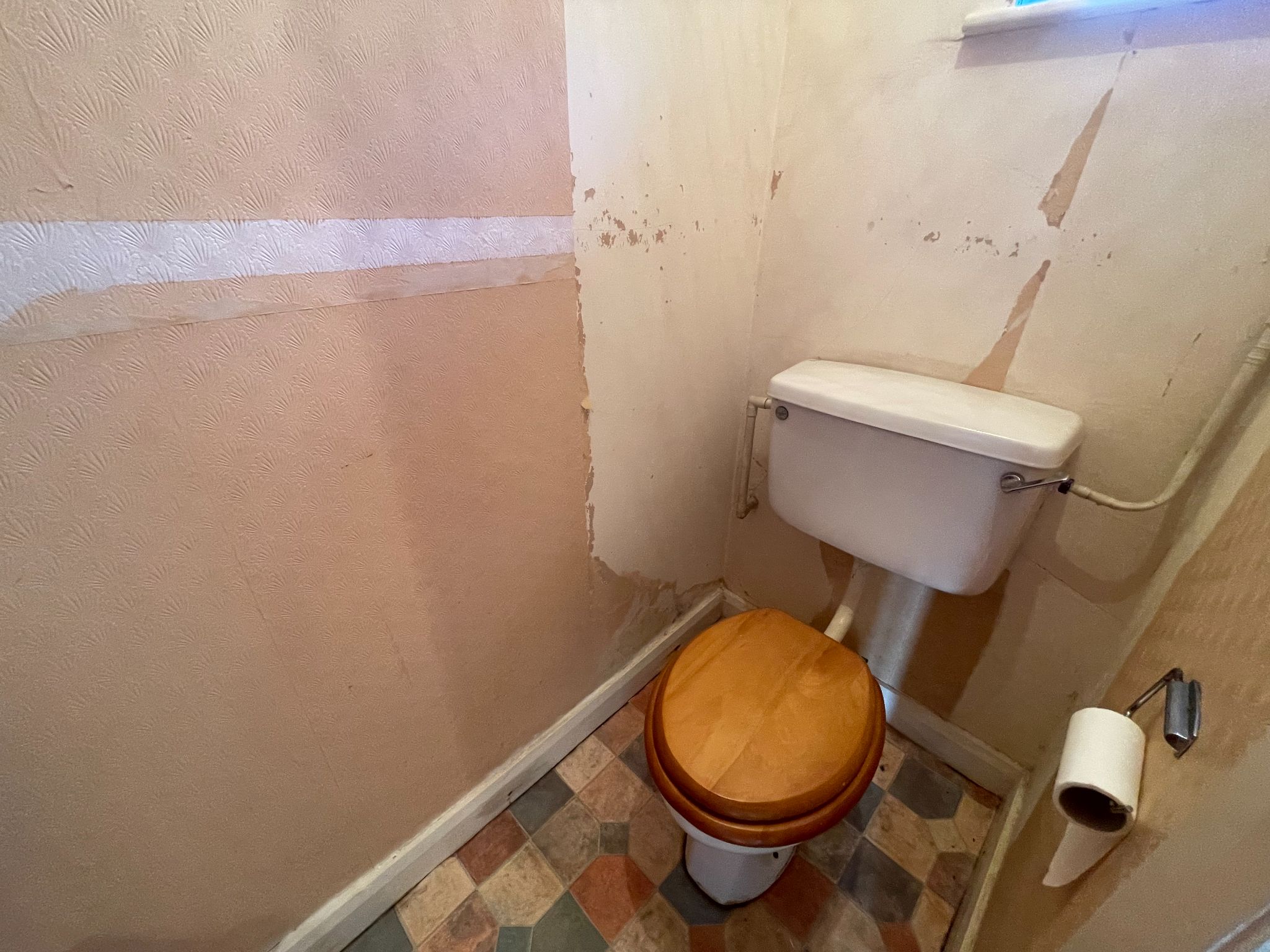 3 bedroom mid terraced house SSTC in Manchester - Photograph 6.