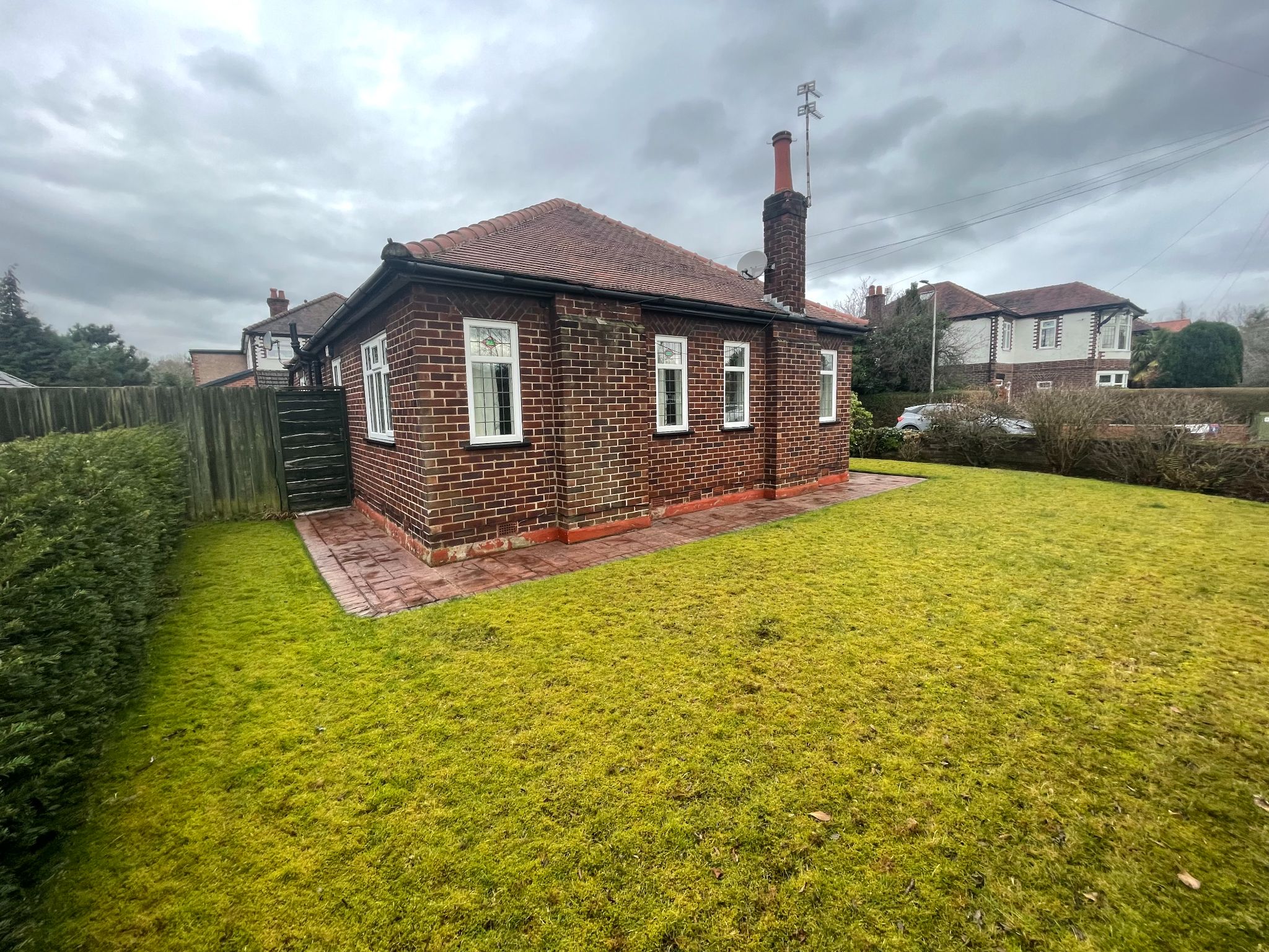 2 bedroom detached bungalow SSTC in Cheadle - Photograph 20.