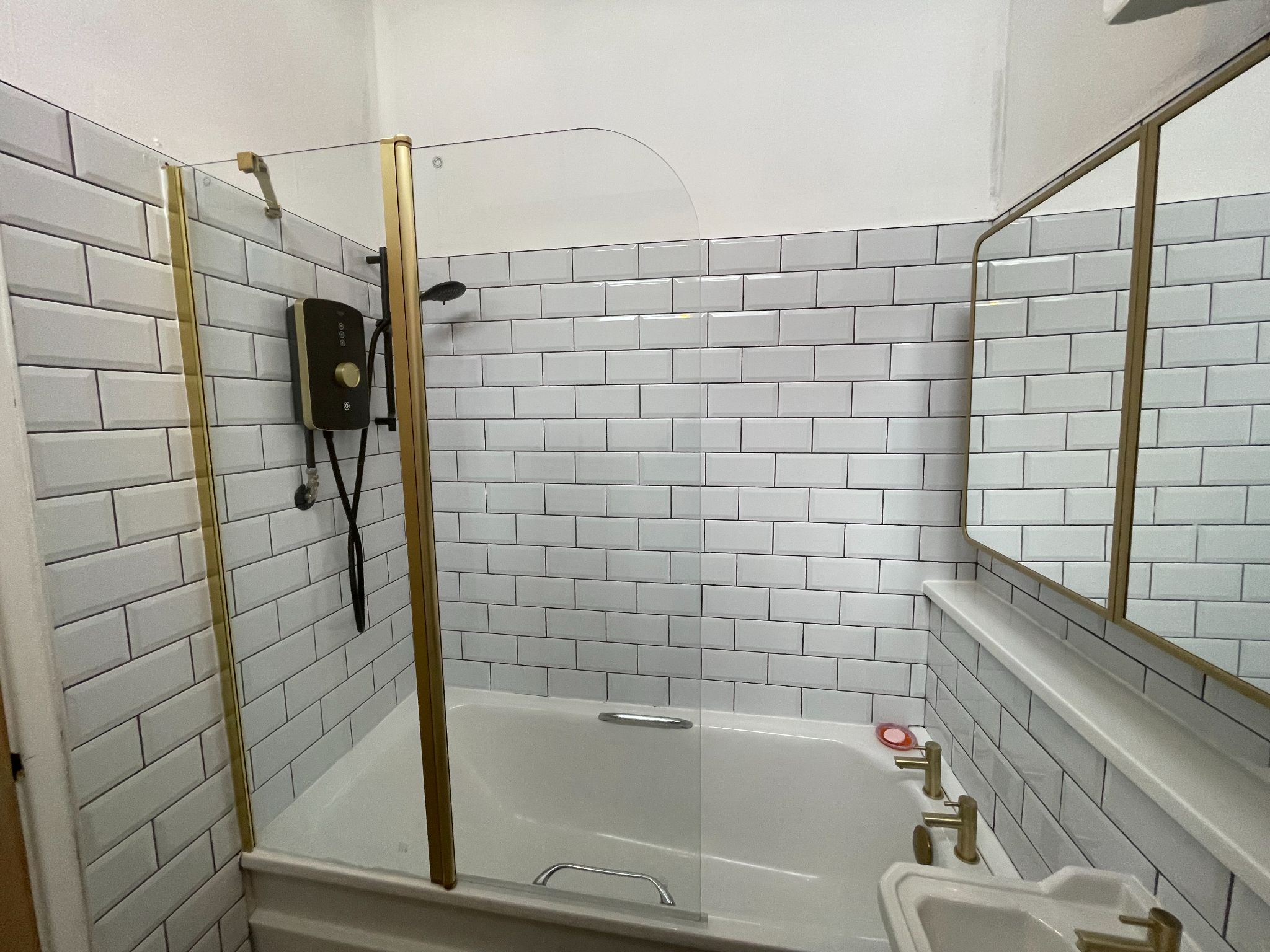 2 bedroom end terraced house SSTC in Manchester - Photograph 8.