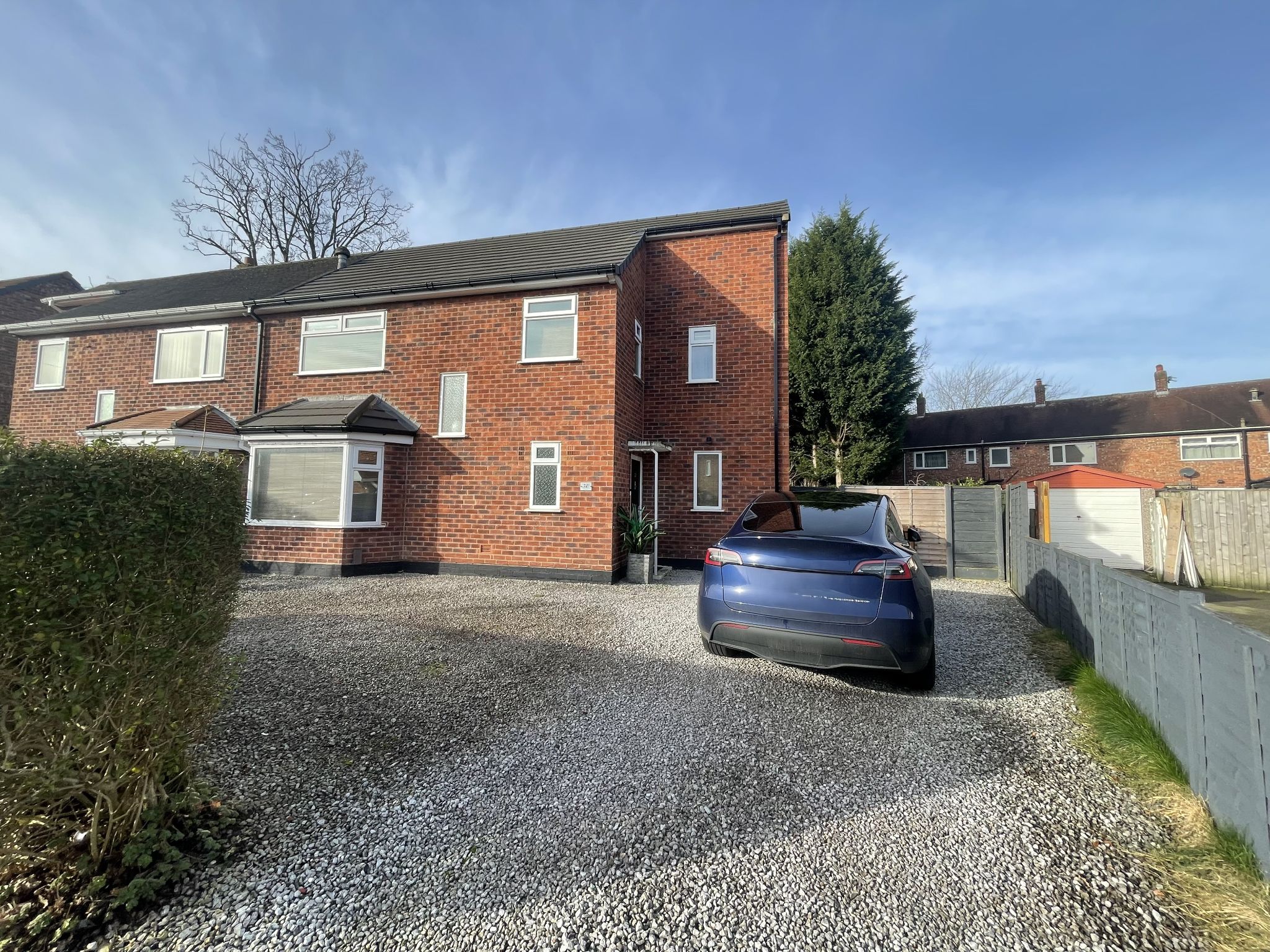 4 bedroom semi-detached house SSTC in Manchester - Photograph 28.