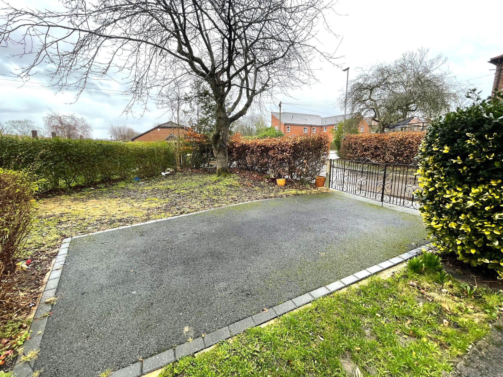 3 bedroom mid terraced house Sale Agreed in Manchester - Photograph 14.
