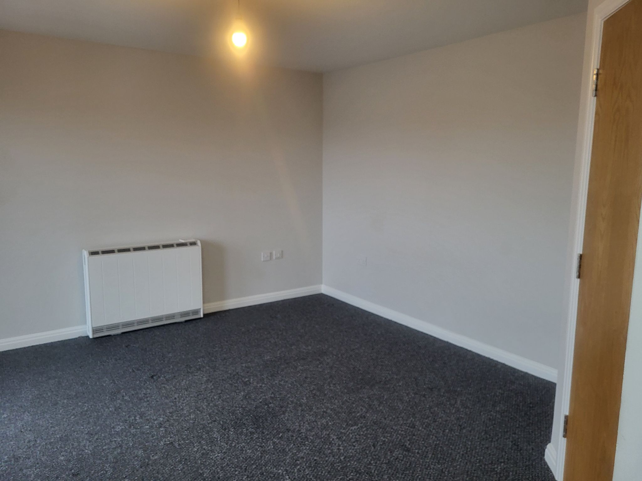 2 bedroom apartment flat/apartment For Sale in Manchester - Photograph 2.