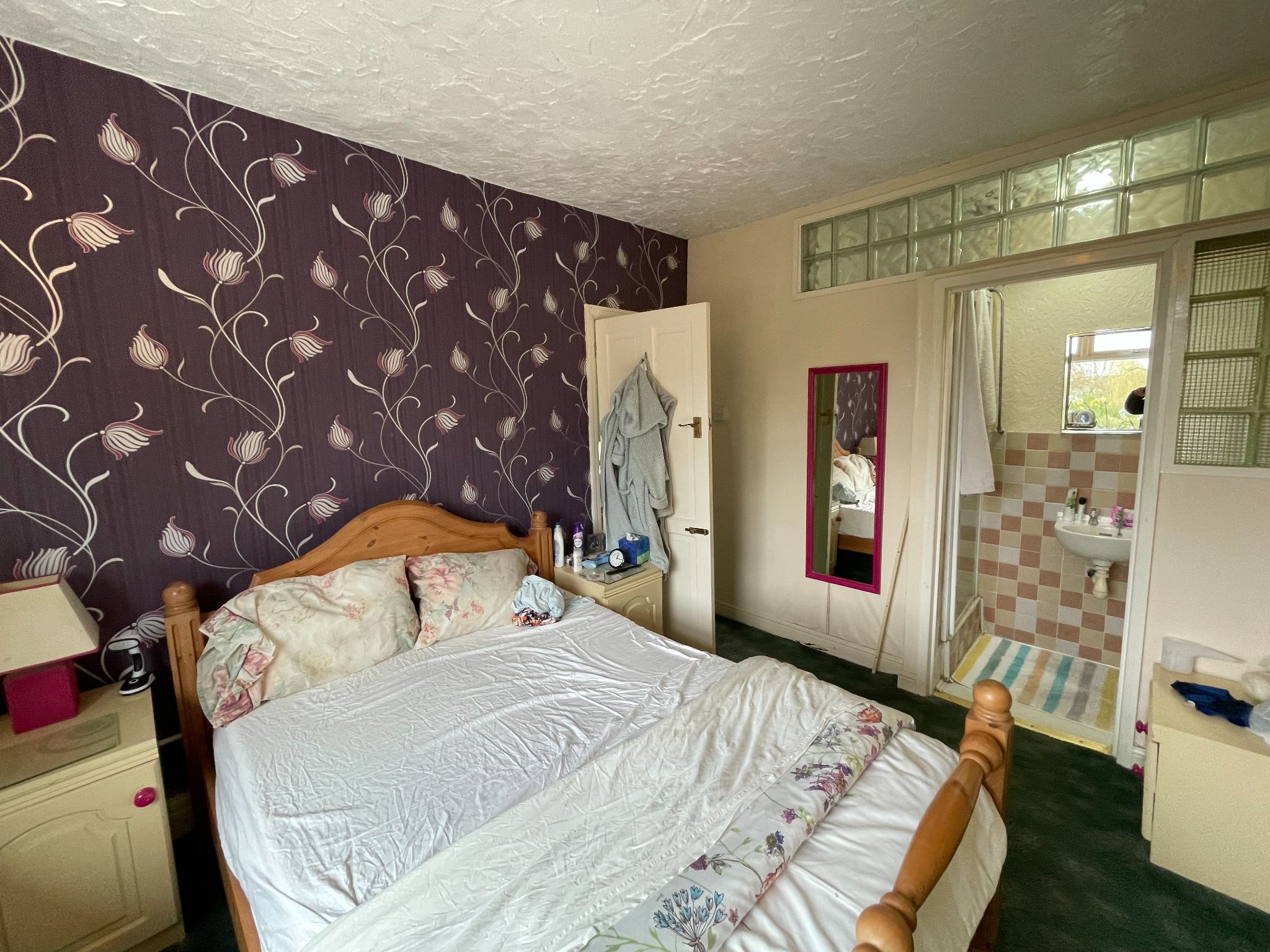 5 bedroom semi-detached house SSTC in Manchester - Photograph 14.